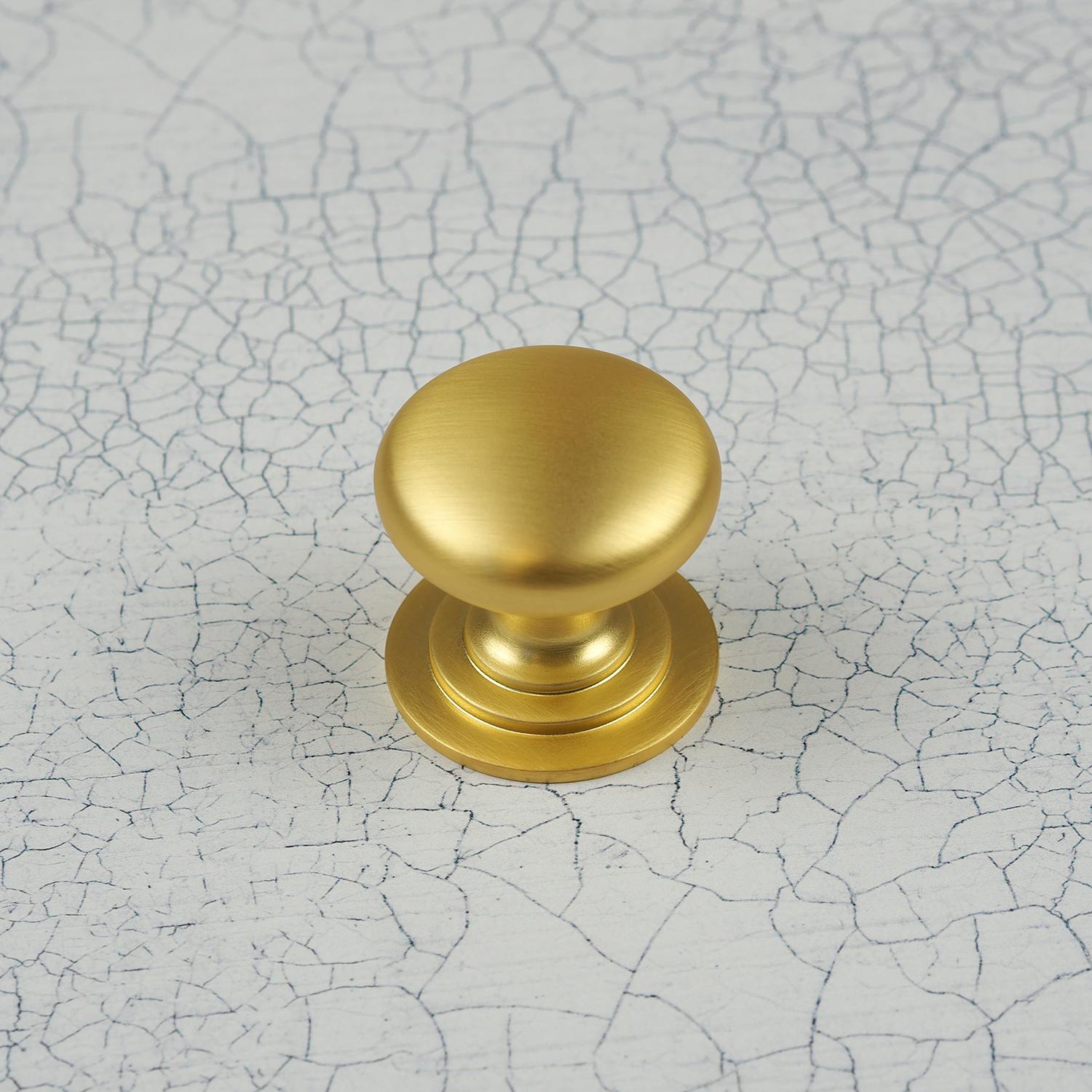 Rackhams Dark Brass Cup Handle And Coordinating Knobs - 42Mm Knob