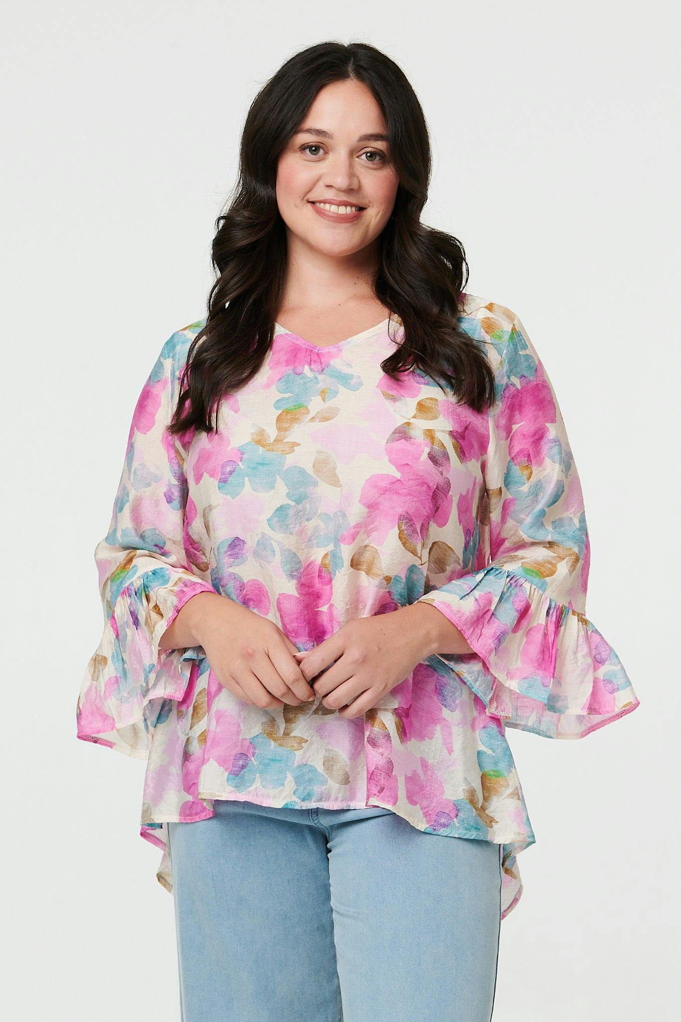 Izabel London Pink Curve Floral 3/4 Flare Sleeve Blouse - 24