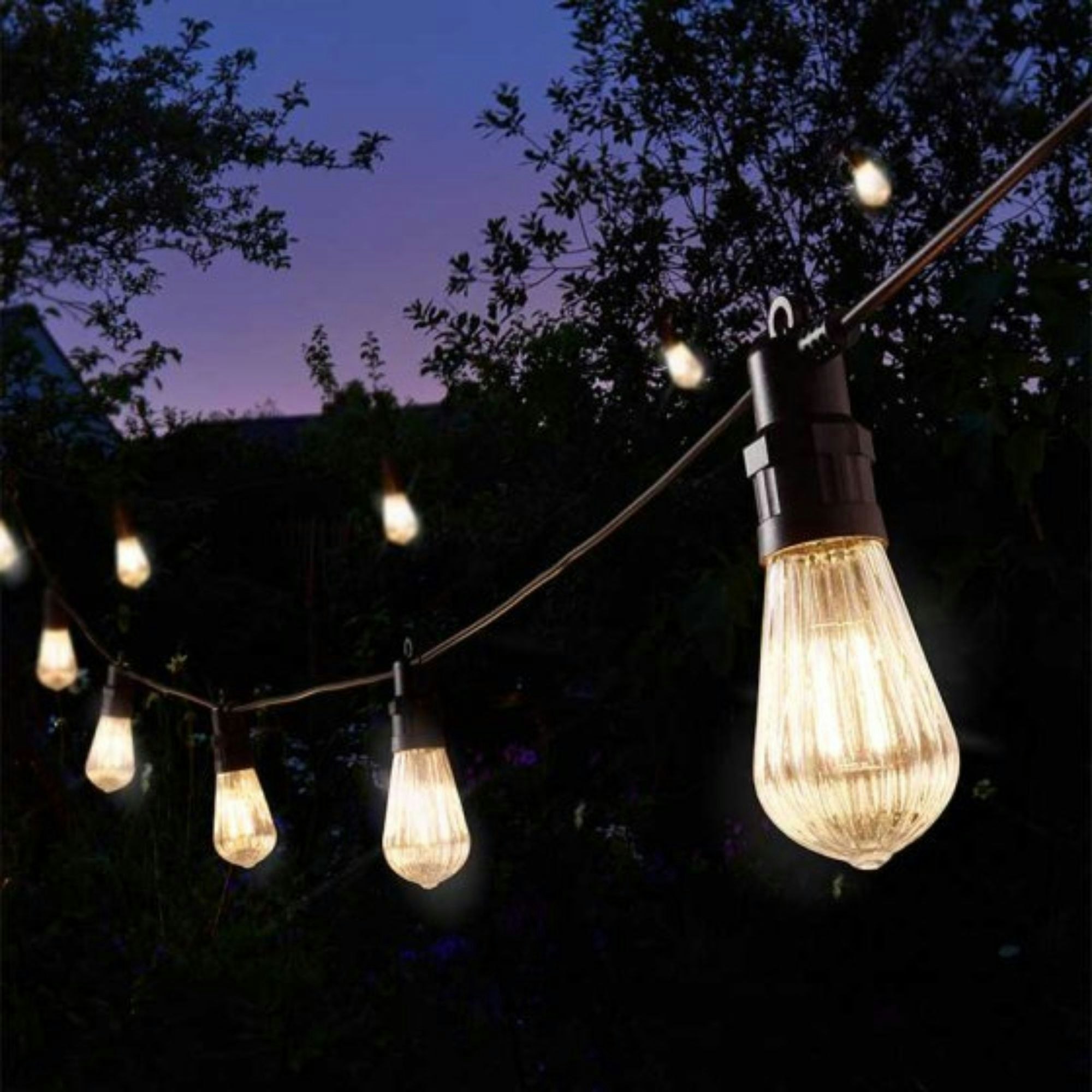 Samuel Alexander White 4.5M Set Of 10 Connectable Fluted Festoon String Lights With Warm Leds