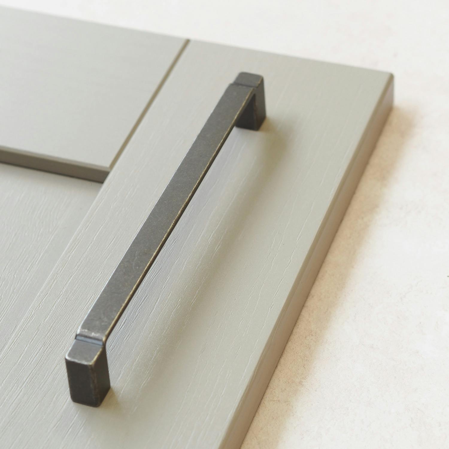 Rackhams Dark Antique Iron Square D Handles - 192Mm Handle