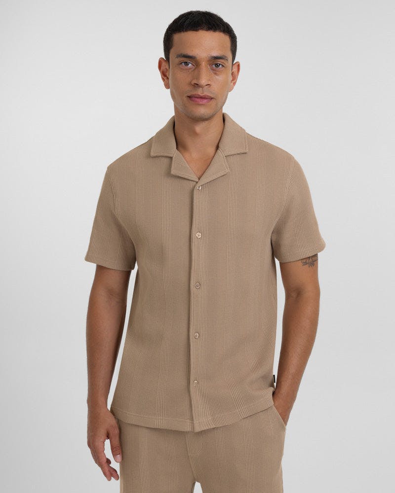 Steel & Jelly Charlton - Stripe Jacquard Waffle Short Sleeve Shirt - Stone - M