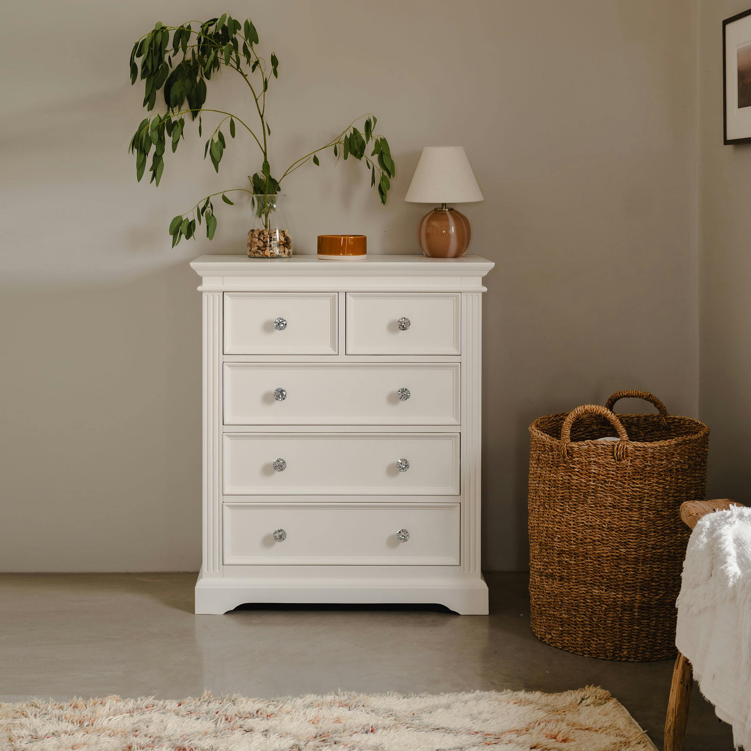 Rackhams White Gainsborough 2 Over 3 Chest Of Drawers With Crystal Handles Assembled - Standard - Wood