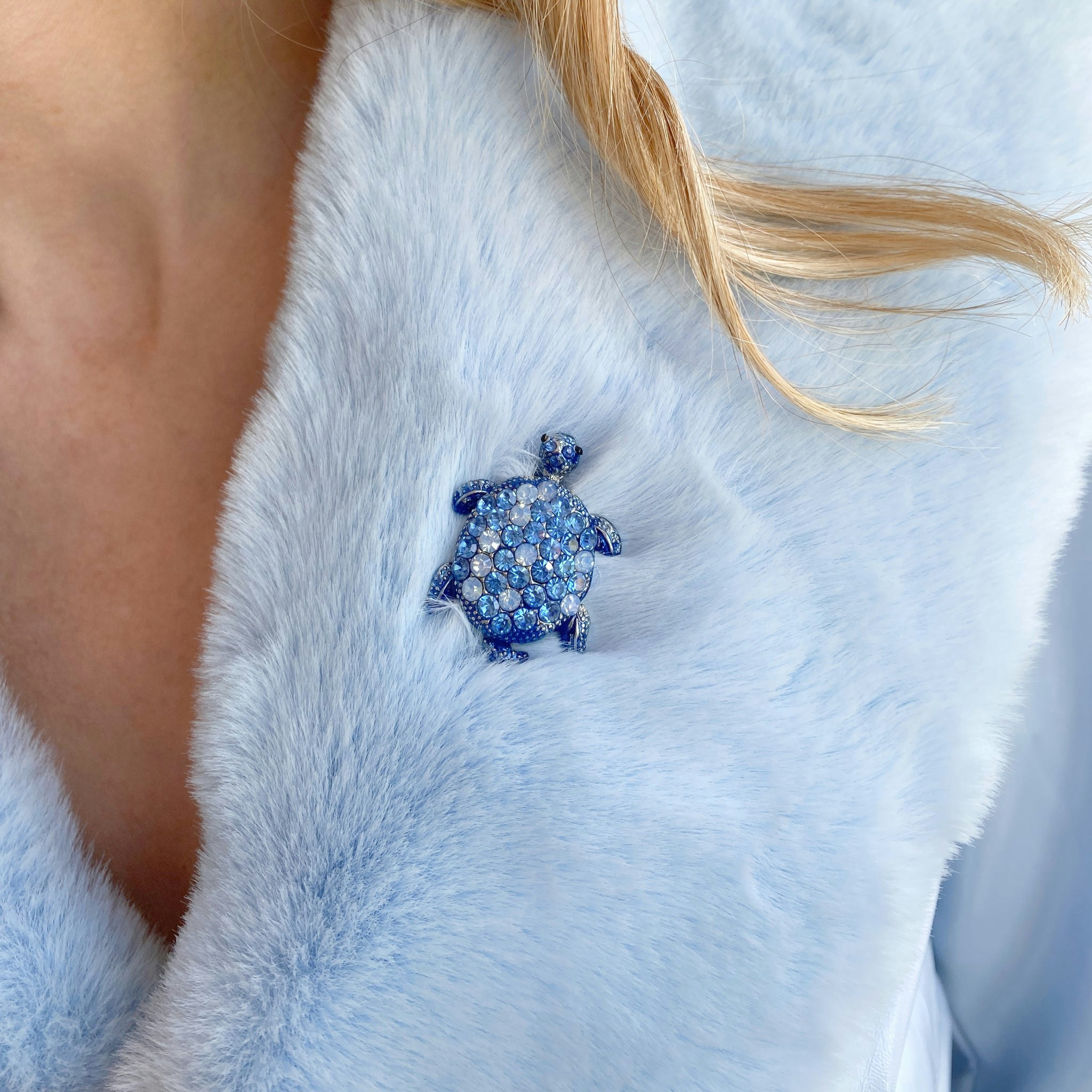 Queenmee Accessories Blue Turtle Brooch Brooch