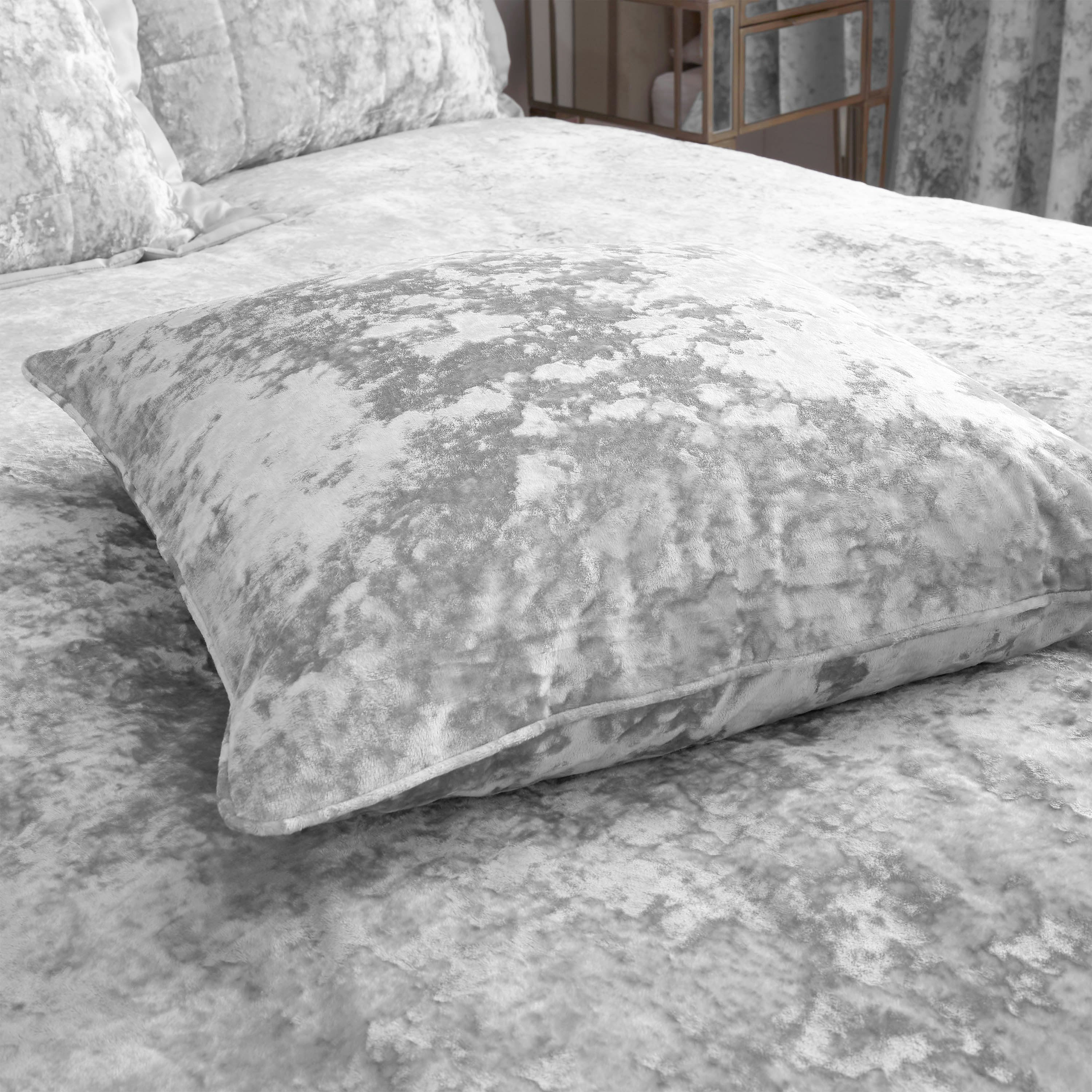 Rackhams Silver/Grey Crushed Velvet Cushion