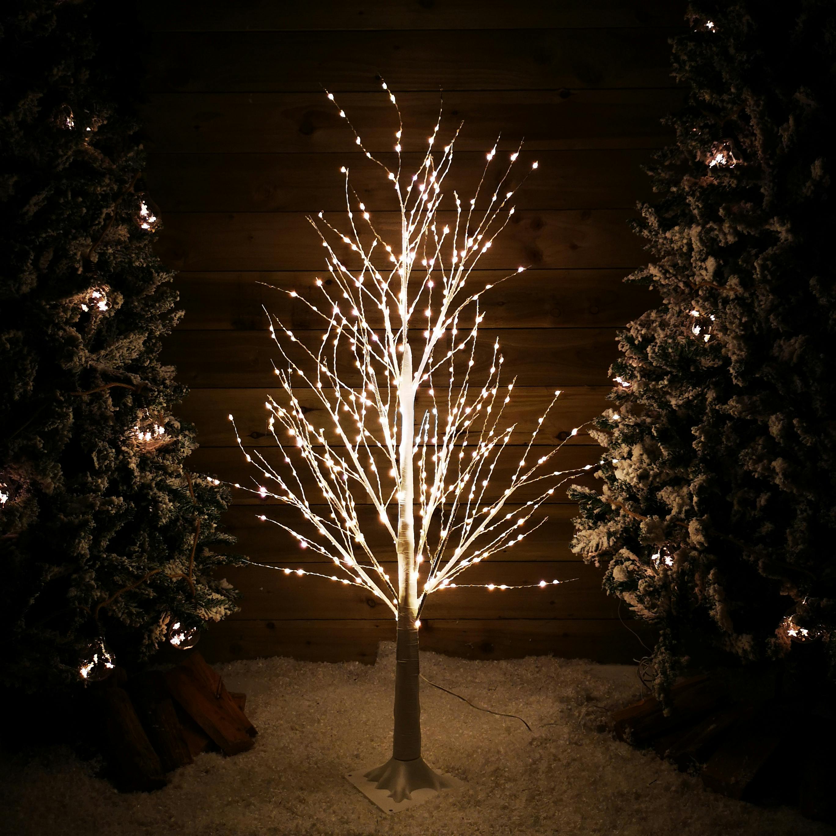 Rackhams White 4Ft (1.2M) Modelling Micro Dot Tree With 500 Twinkling Leds In Warm