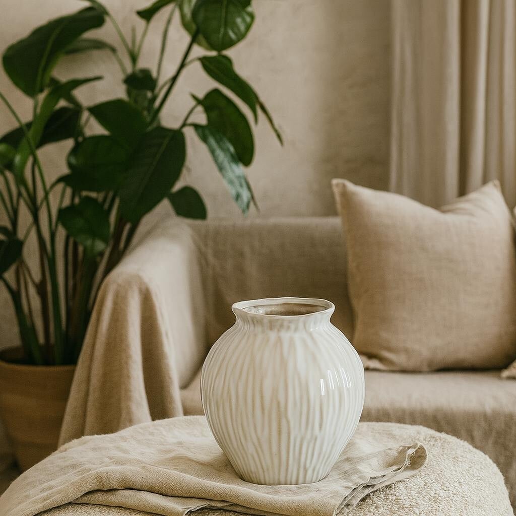 Rackhams White Windmere Round Textured Ceramic Vase