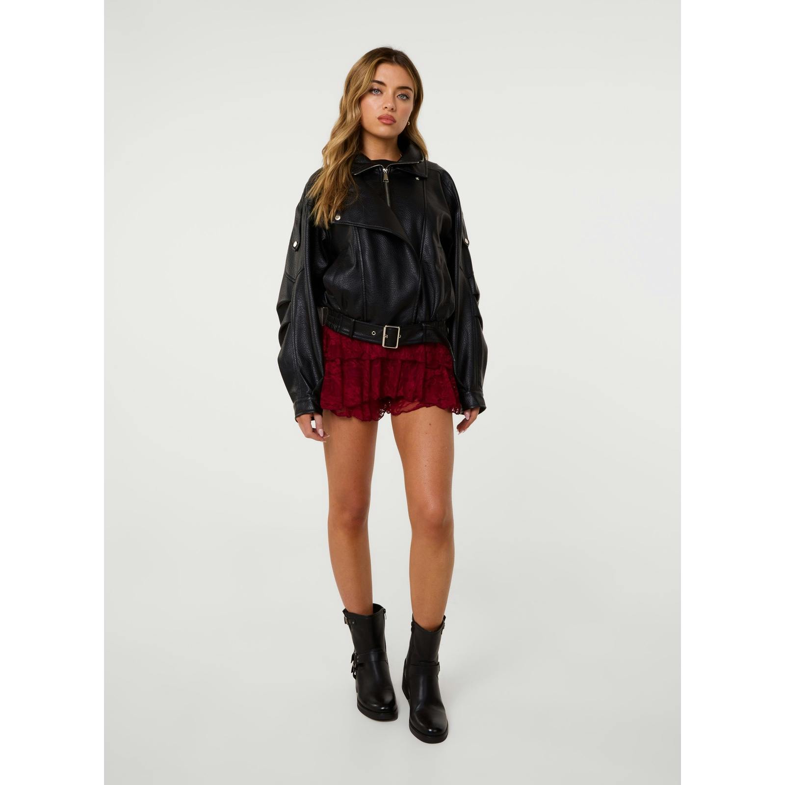 Pink Vanilla Lace Ruffle Micro Shorts - L - Wine