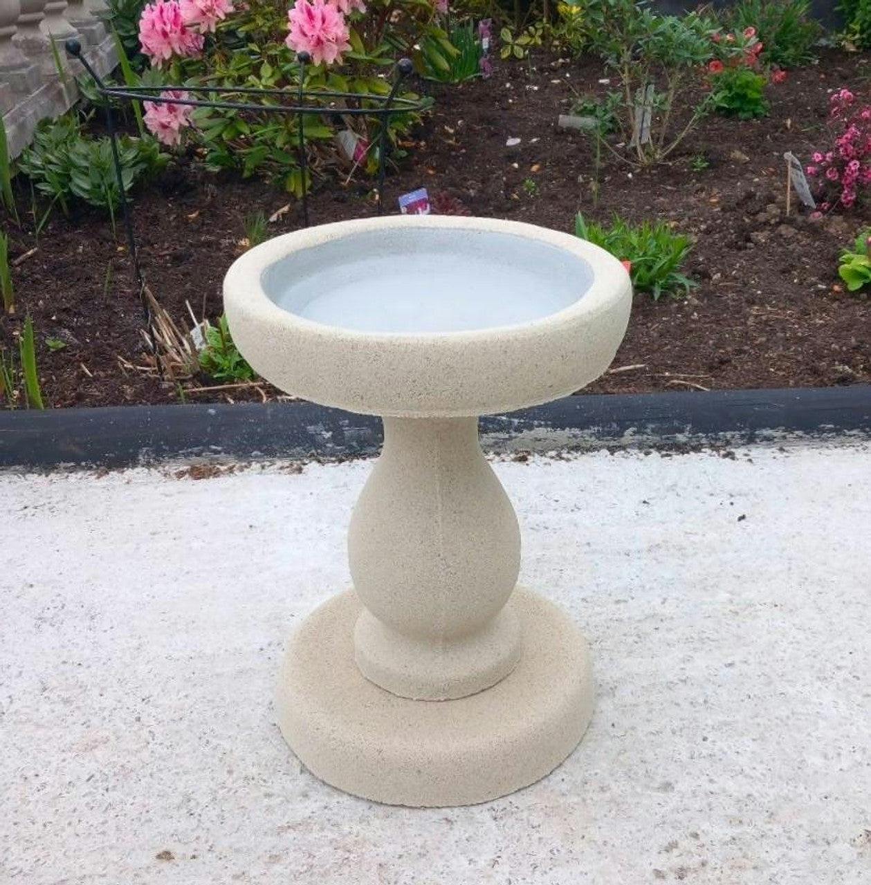 Rackhams White Short Minimalistic Sandstone Bird Bath With Round Base