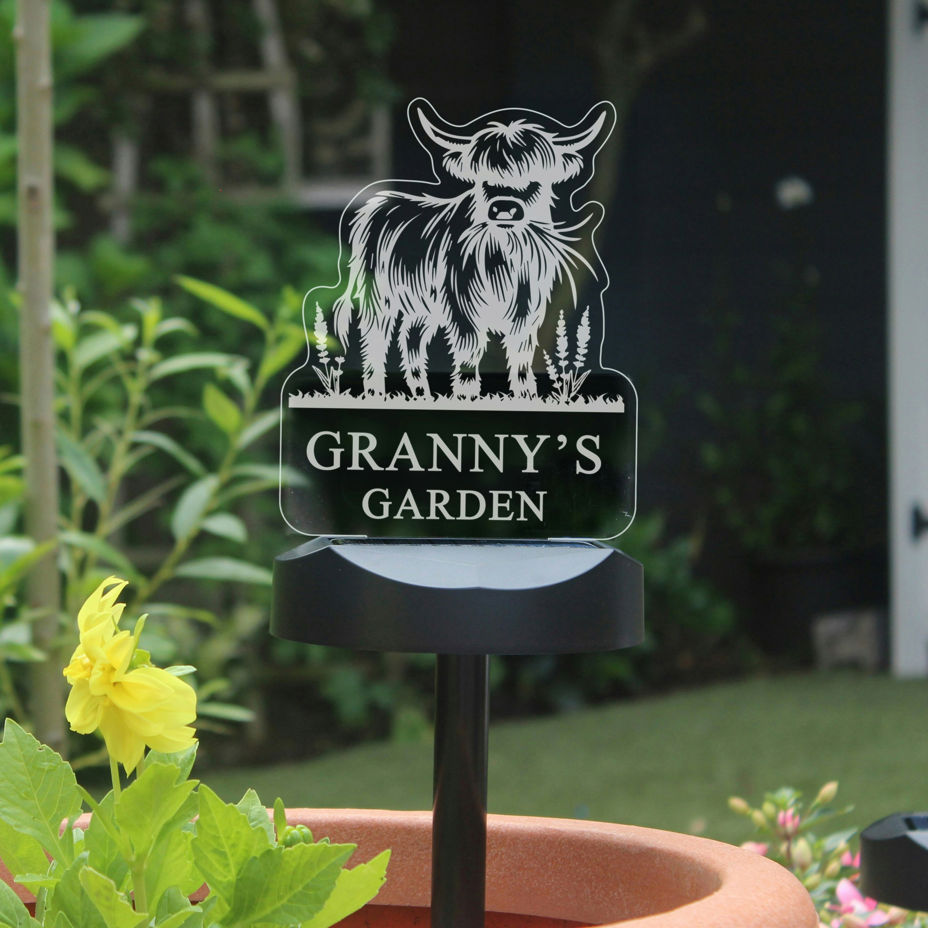 Personalised Memento Company Light Personalised Highland Garden Solar