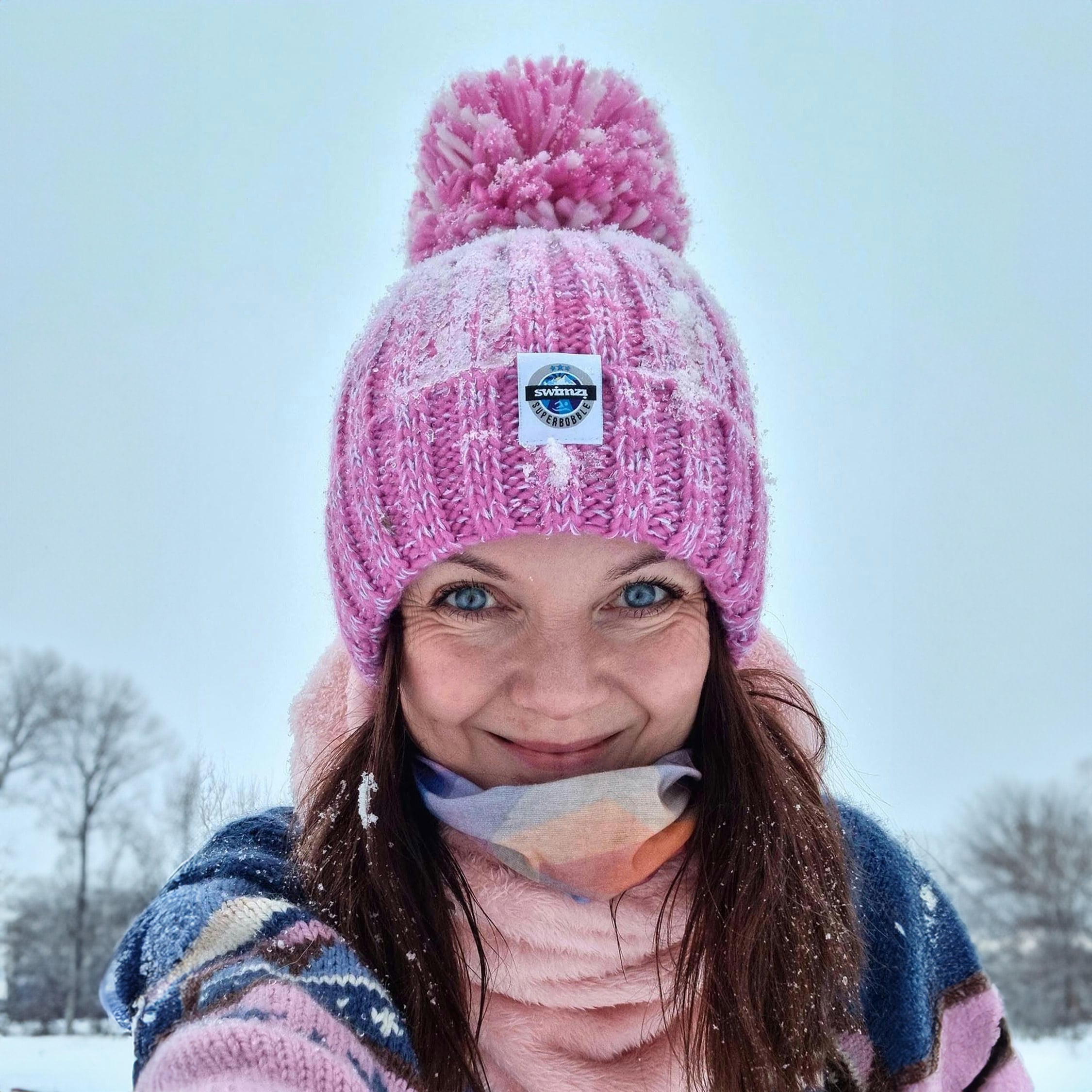 Superbobble Unisex Light Gradient Rib Knit Beanie Bobble Hat - Rose Pinks
