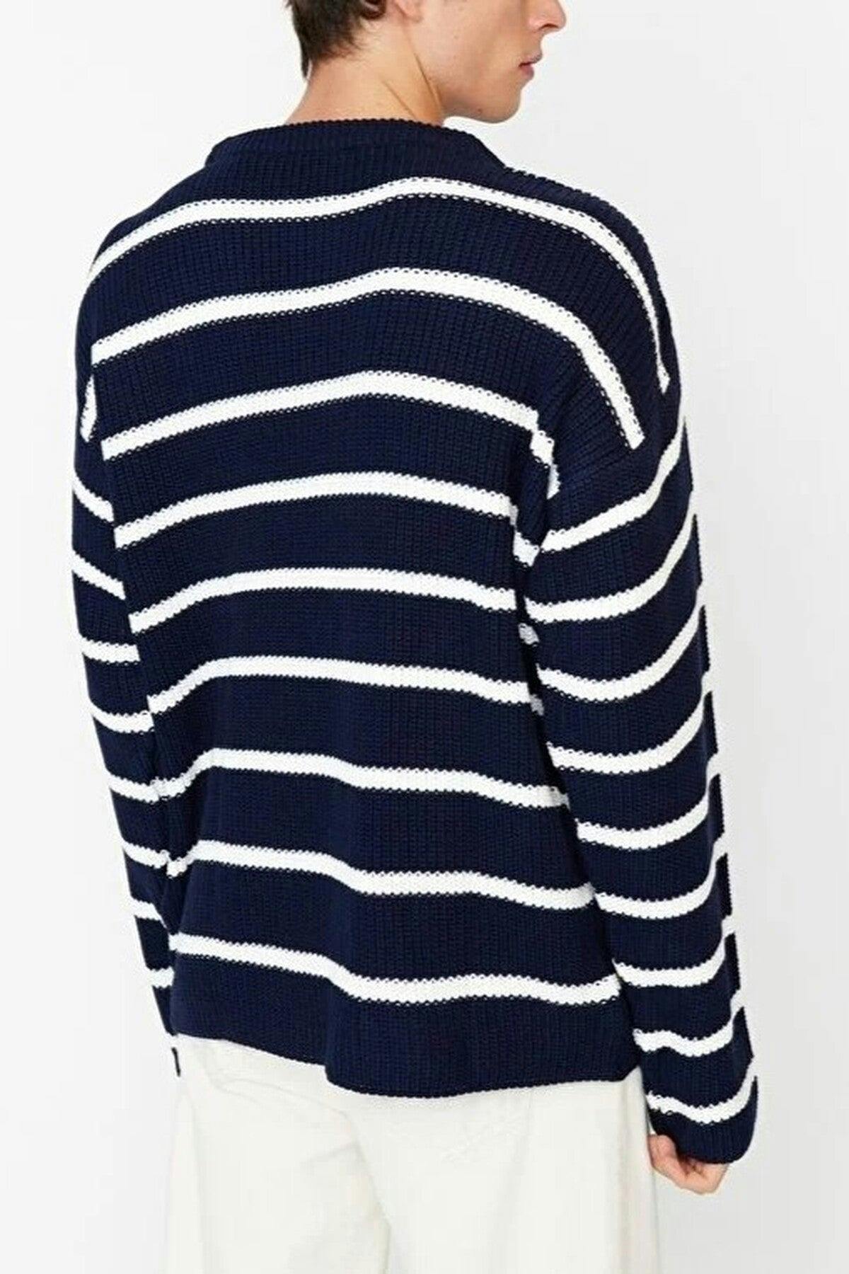 Wovcor Men's Crew Neck Striped Sweater - Navy - L