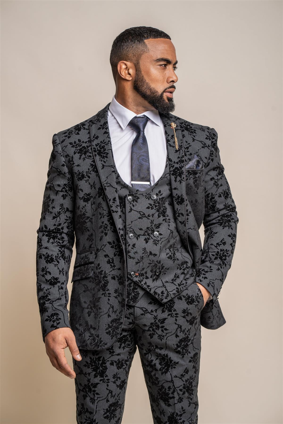 House Of Cavani Men's Black Georgi Floral Blazer - 48 Inch Chest
