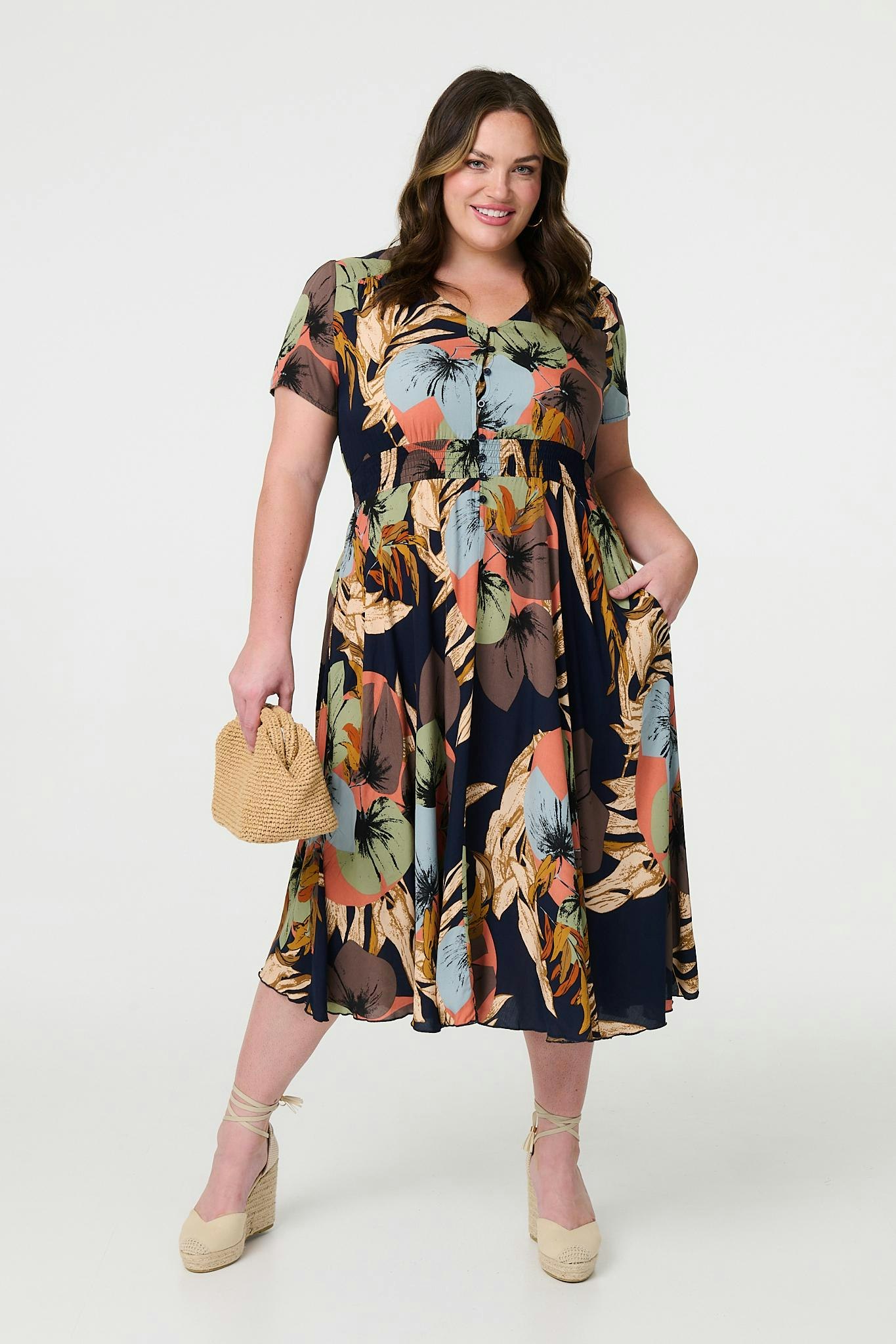 Izabel London Light Floral Print Short Sleeve Midi Dress - Navy - 8