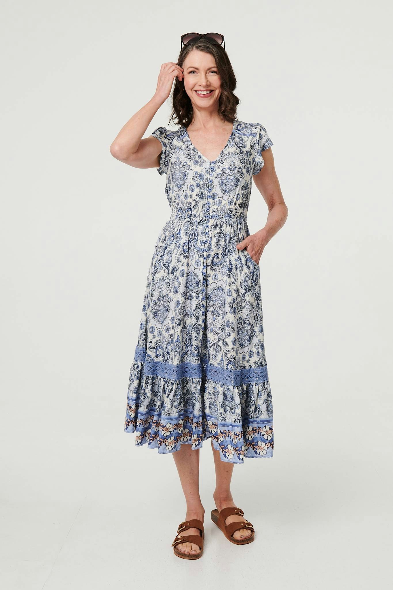 Izabel London Blue Paisley Cap Sleeve Knee Length Dress - 18
