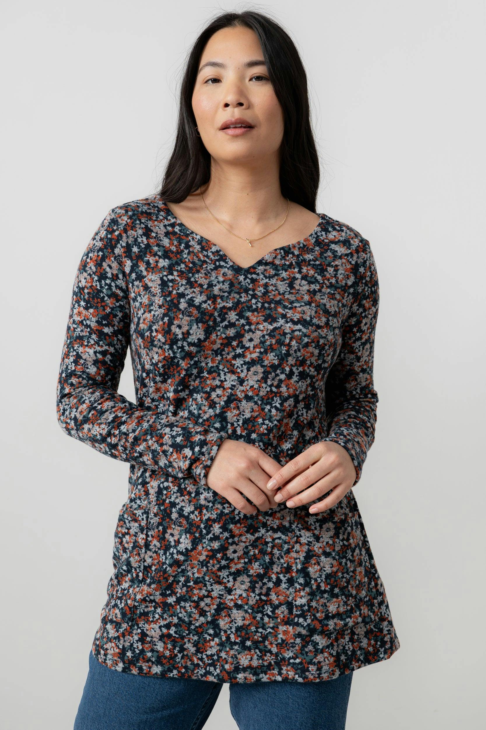 Lily & Me Red Maple Floral Print Brushed Knit Tunic - 10