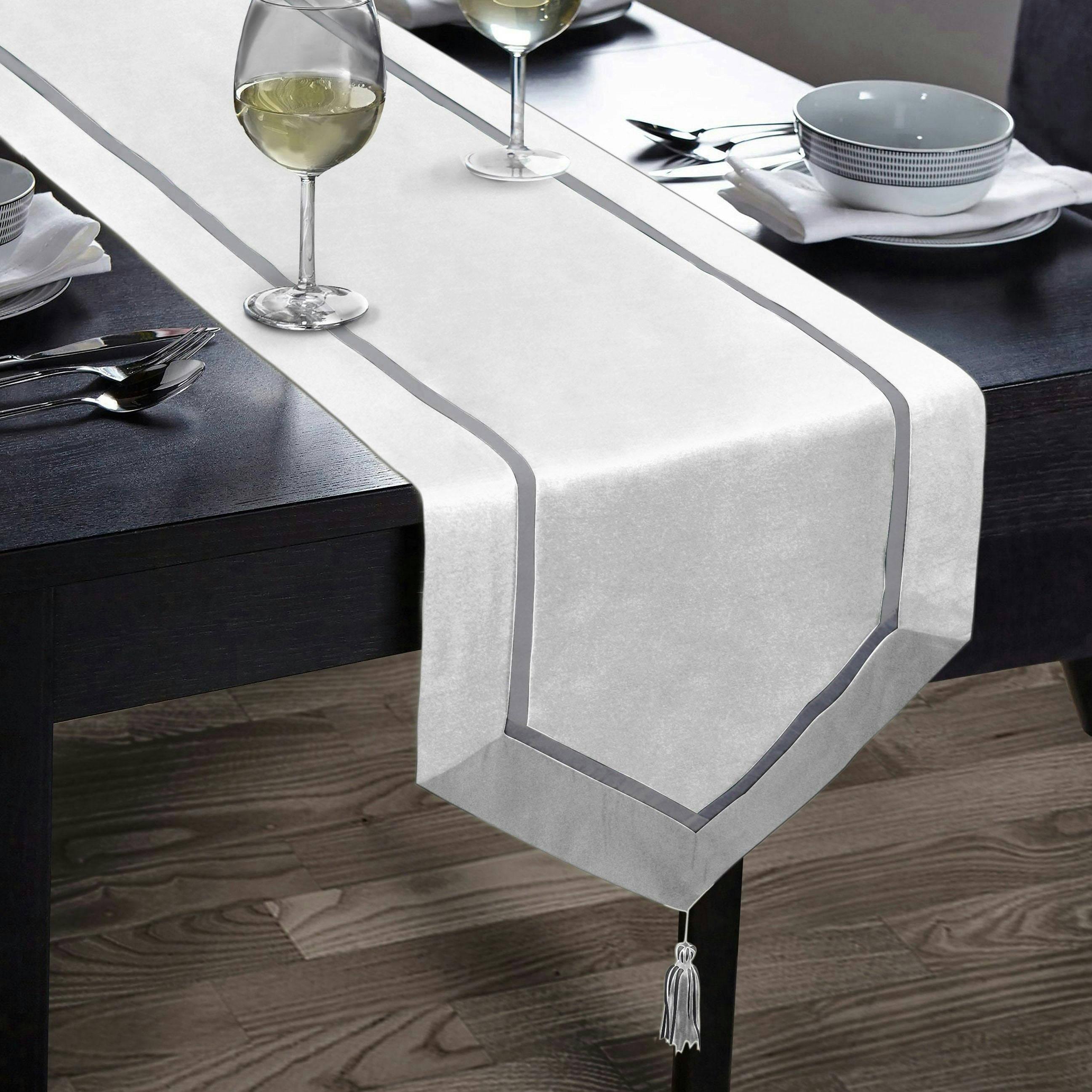 Velosso White Kensington Luxury Faux Silk Table Runner - 13" X 70"