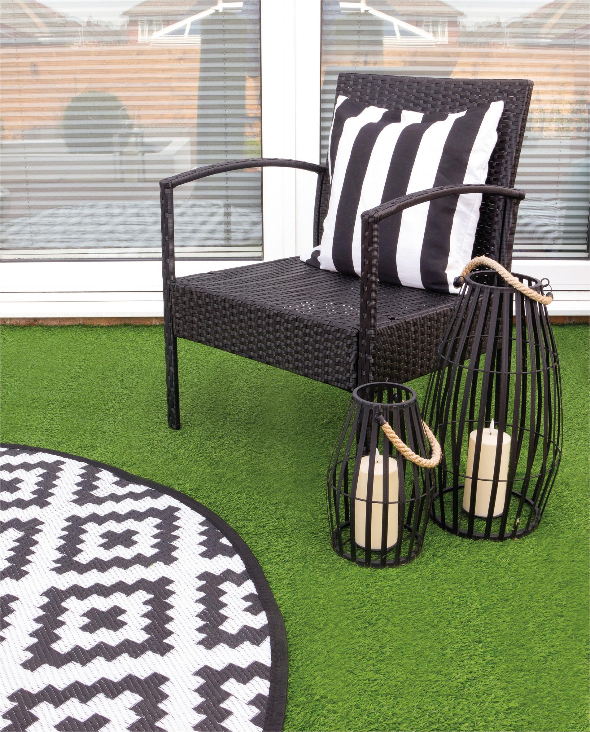 St Helens Green Food & Flowers > Plants & Flowers > Artificial Grass