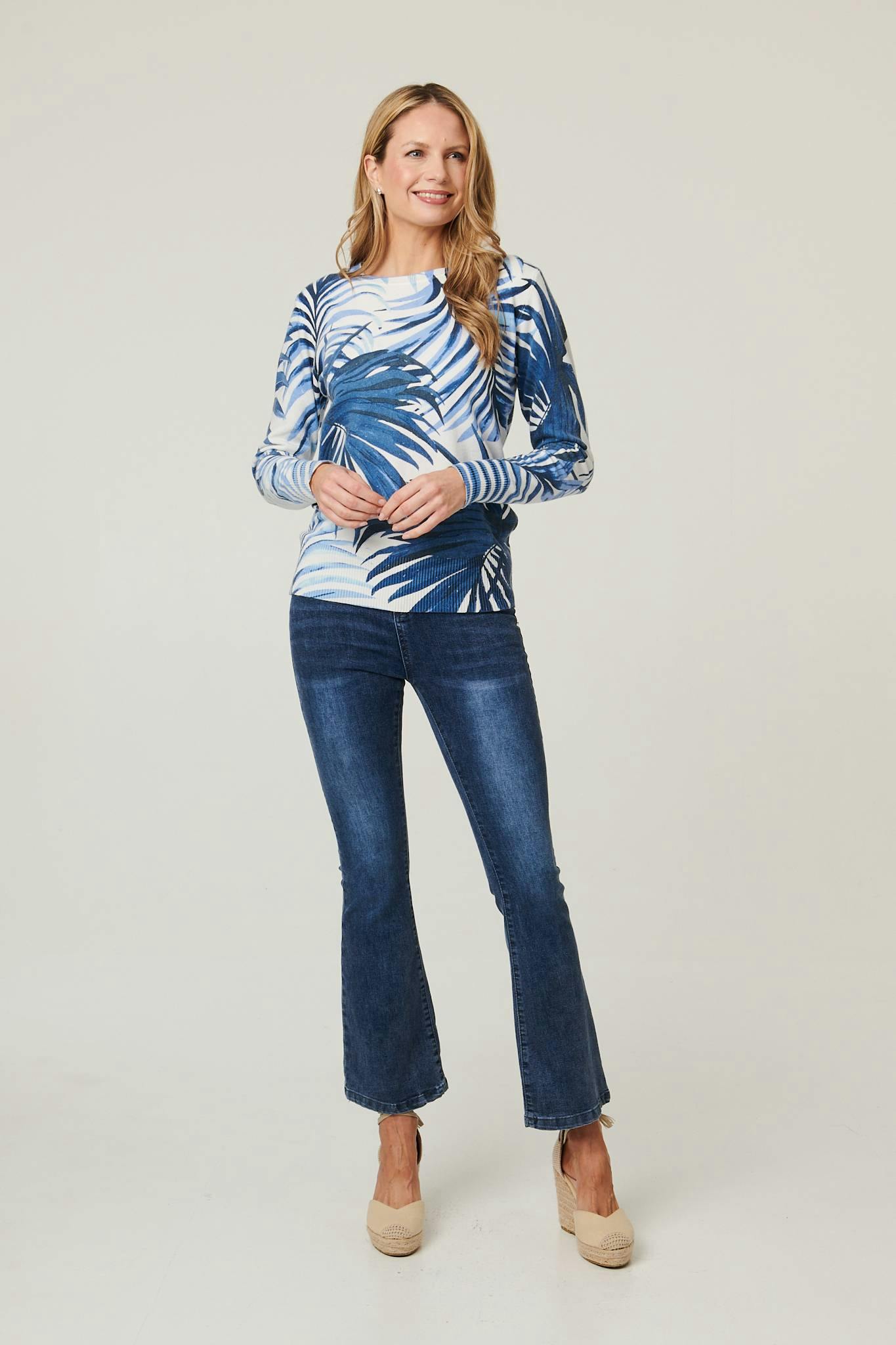 Izabel London Blue Leaf Print Slim Batwing Sleeve Jumper - 10