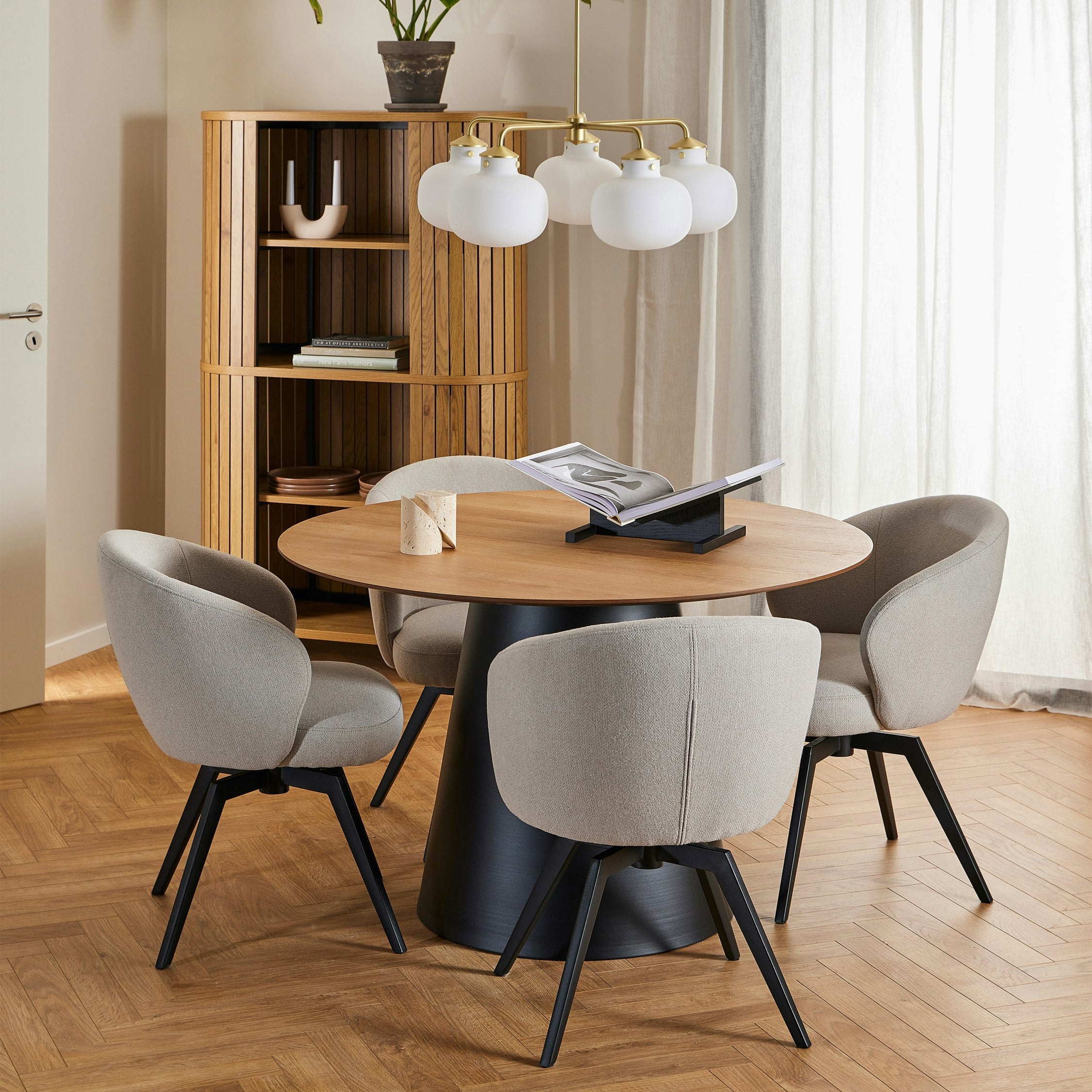 Florence - Round Dining Table Set - Oak - 4 Seater - Black/Beige - Image 3