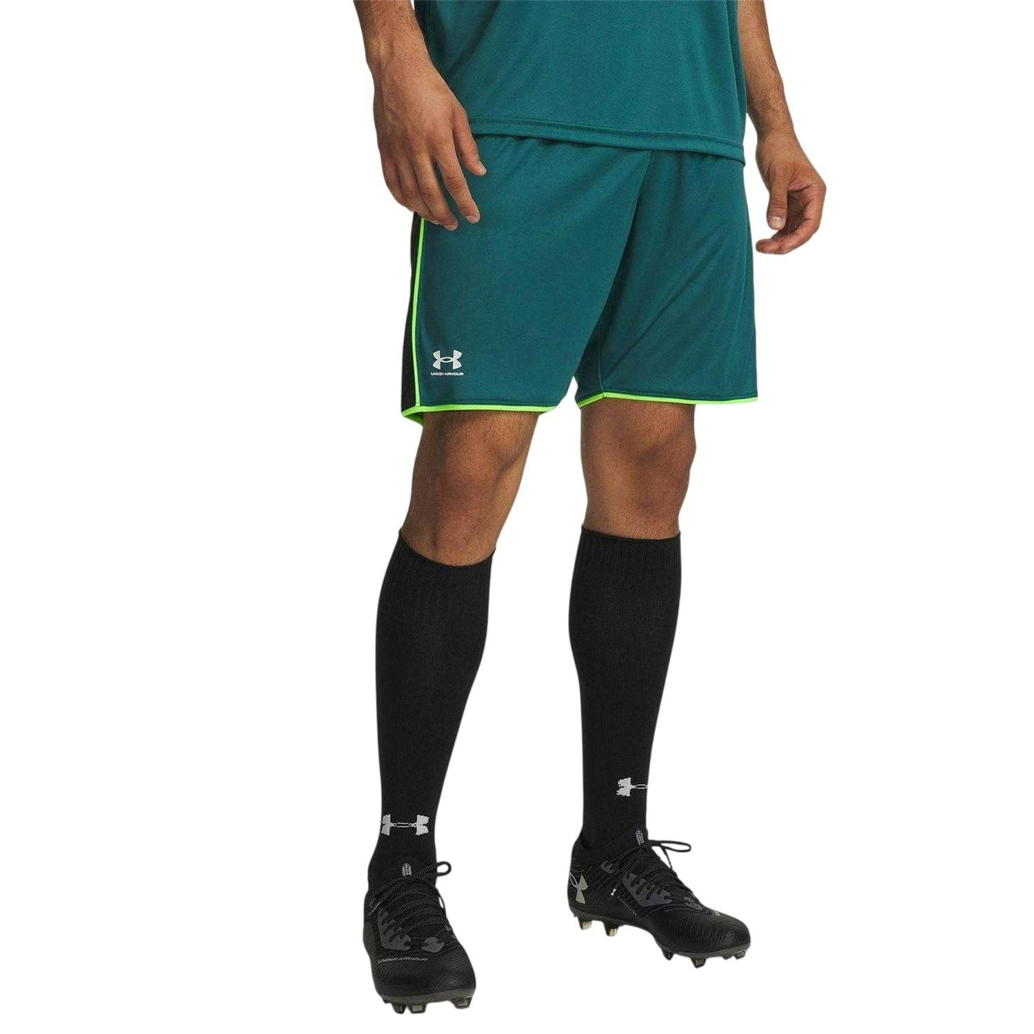 Under Armour Men's Green Football Shorts - Xl - 100% Polyester