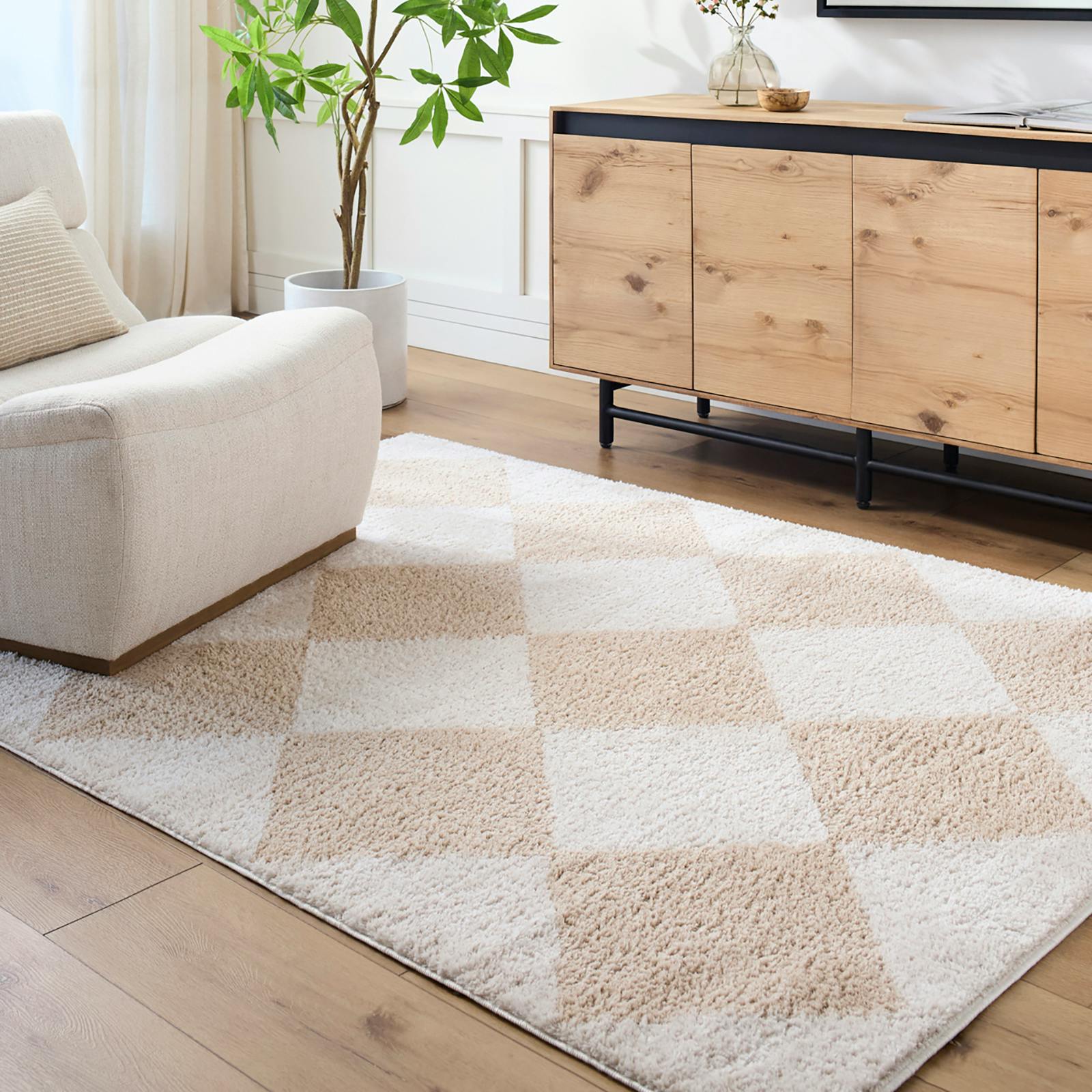 Photos - Area Rug Rackhams Fossay Shag-Washable Beige High Pile Diamond Rug - 200 x 275 cm