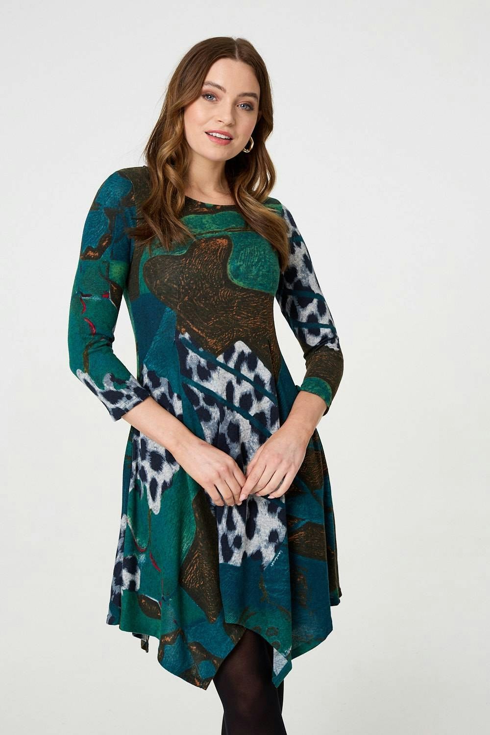 Izabel London Green Abstract Hanky Hem 3/4 Sleeve Tunic Dress - 8
