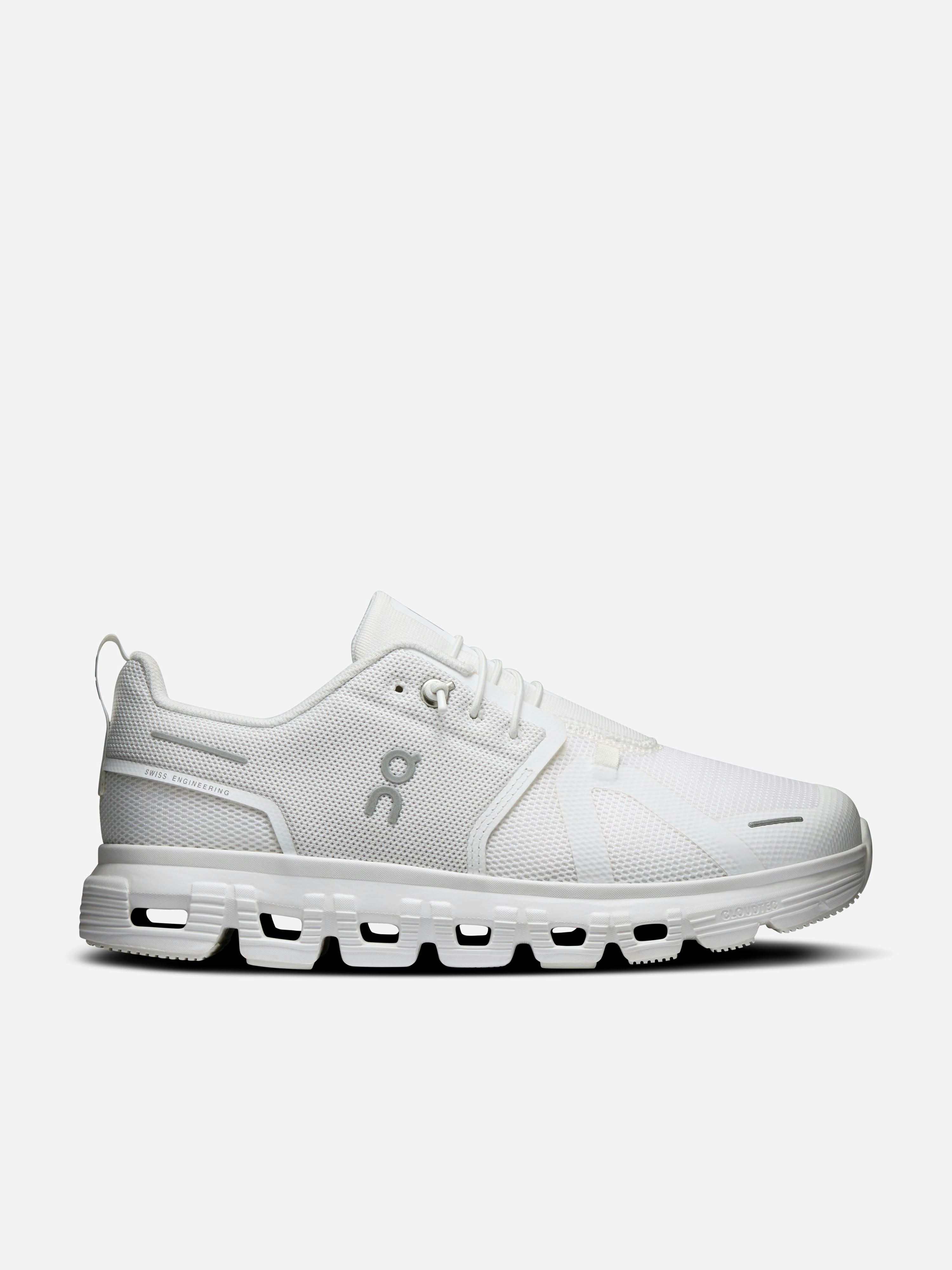 On Running Unisex Kids White Kids Cloud Sky 2 Trainers In - Eu 38 Uk 5 Us 5.5