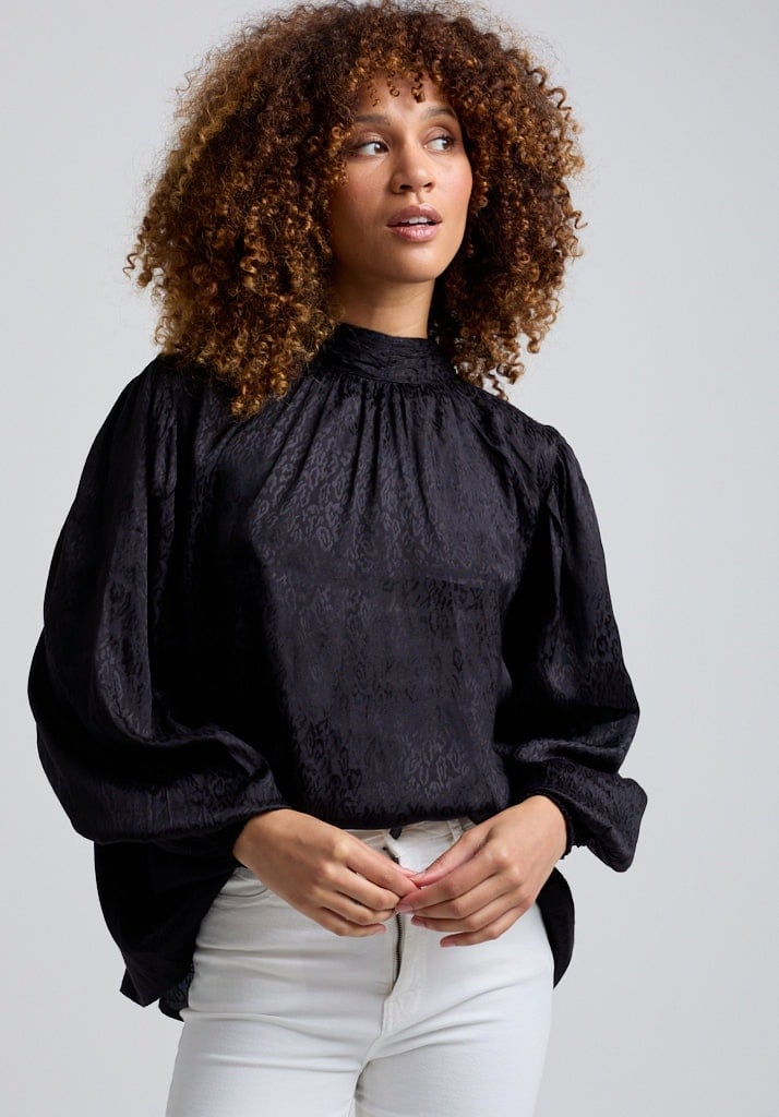 Lily And Lionel Black Molly Turtle Neck Animal Blouse In - 6