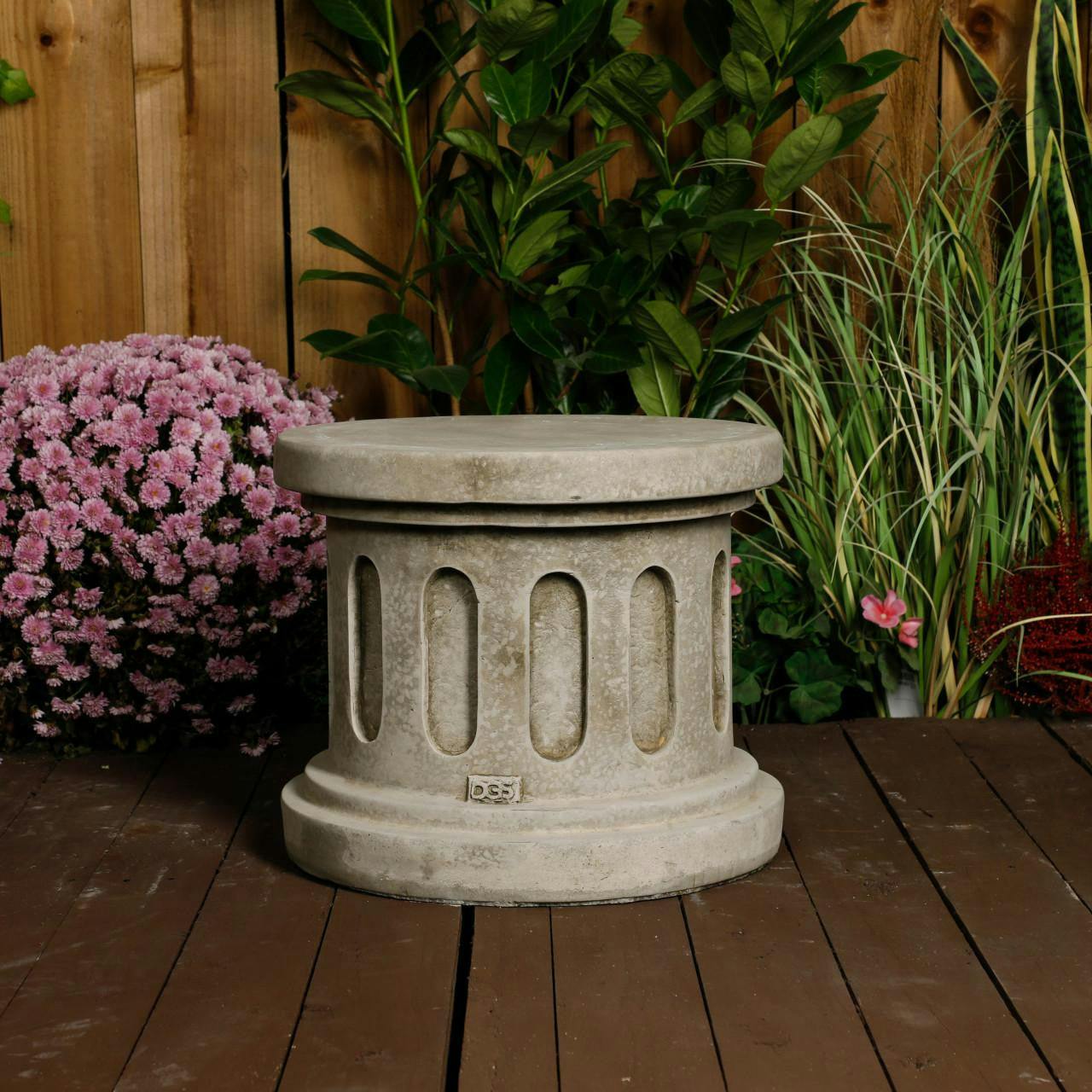Rackhams Stone Cast Fluted Round Column Pedestal