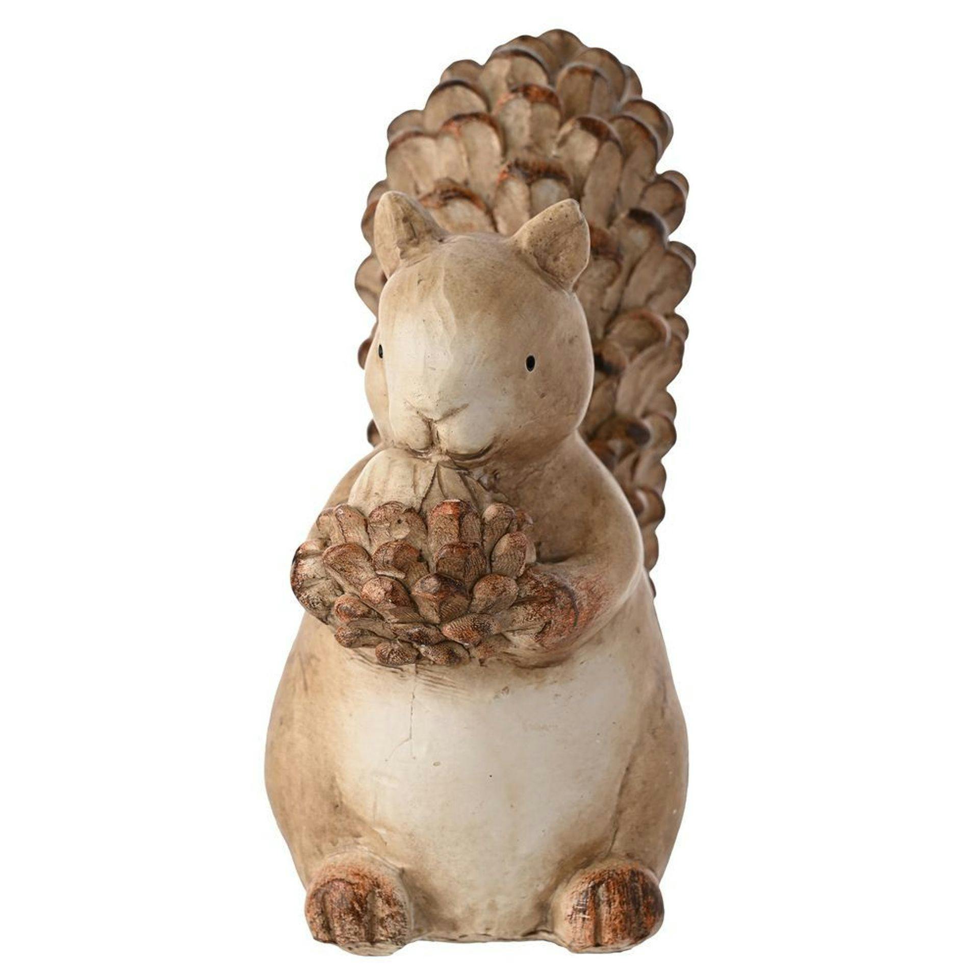 Rackhams Beige/Brown Wood Effect Resin Squirrel - Large