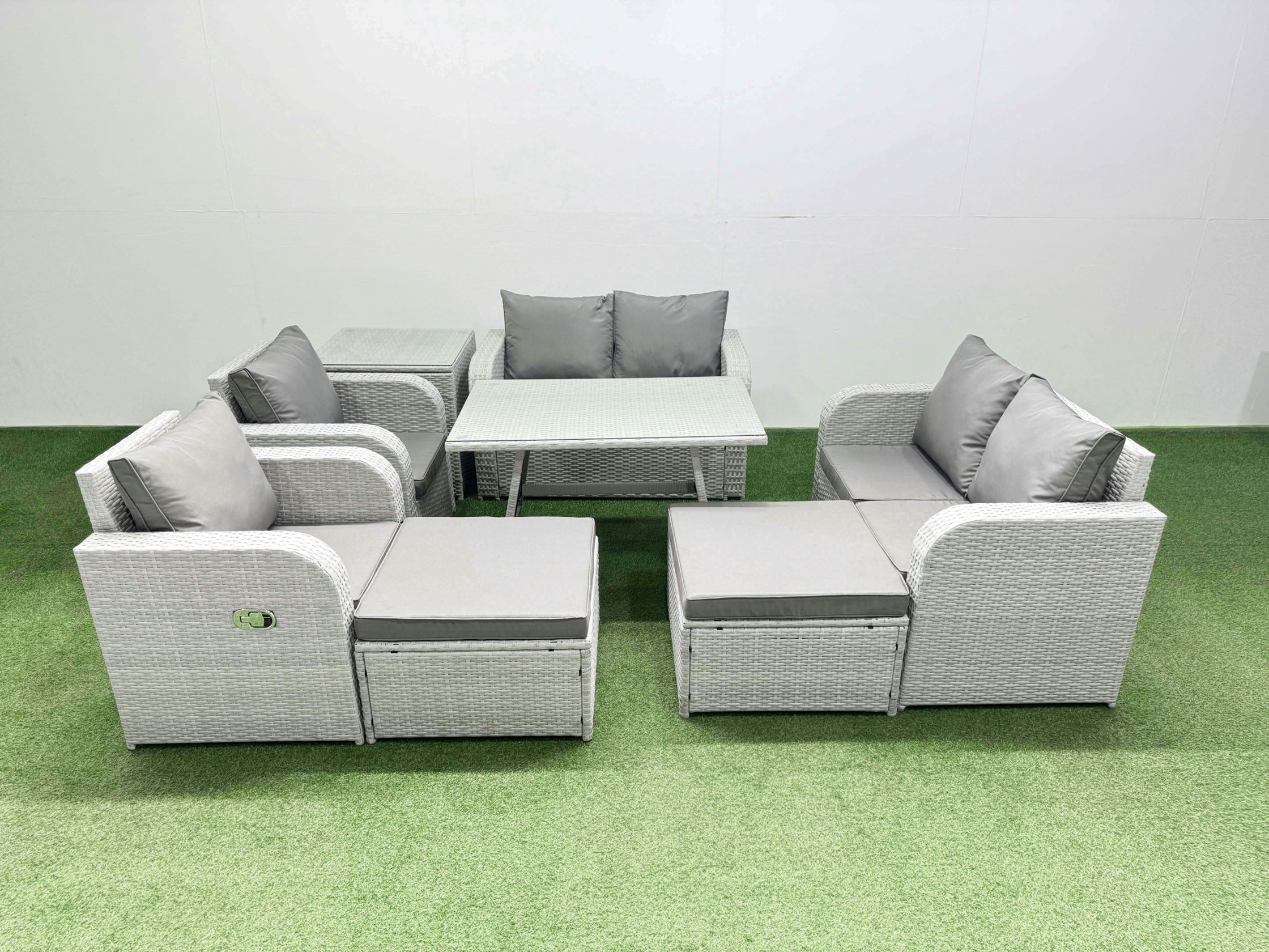 Fimous Light/Grey 8 Seater Rattan Garden Furniture Set Outdoor Love Sofa Set With Rectangular Dining Table Side Table 2 Big Footstools