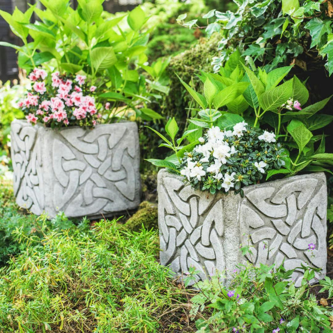Osn Pair Of Stone Cast Large Celtic Garden Planter Pots