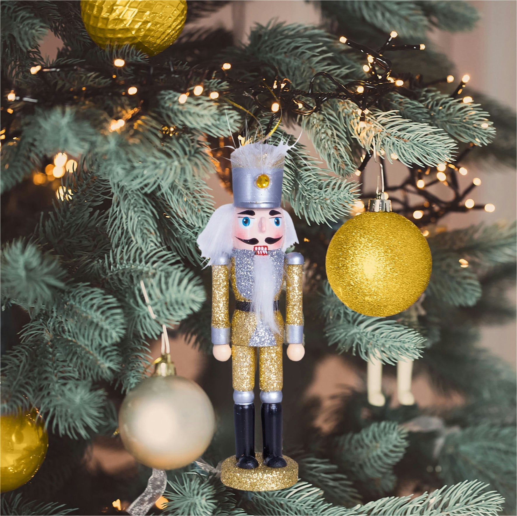 St Helens Gold/Silver Nutcracker & With Hat