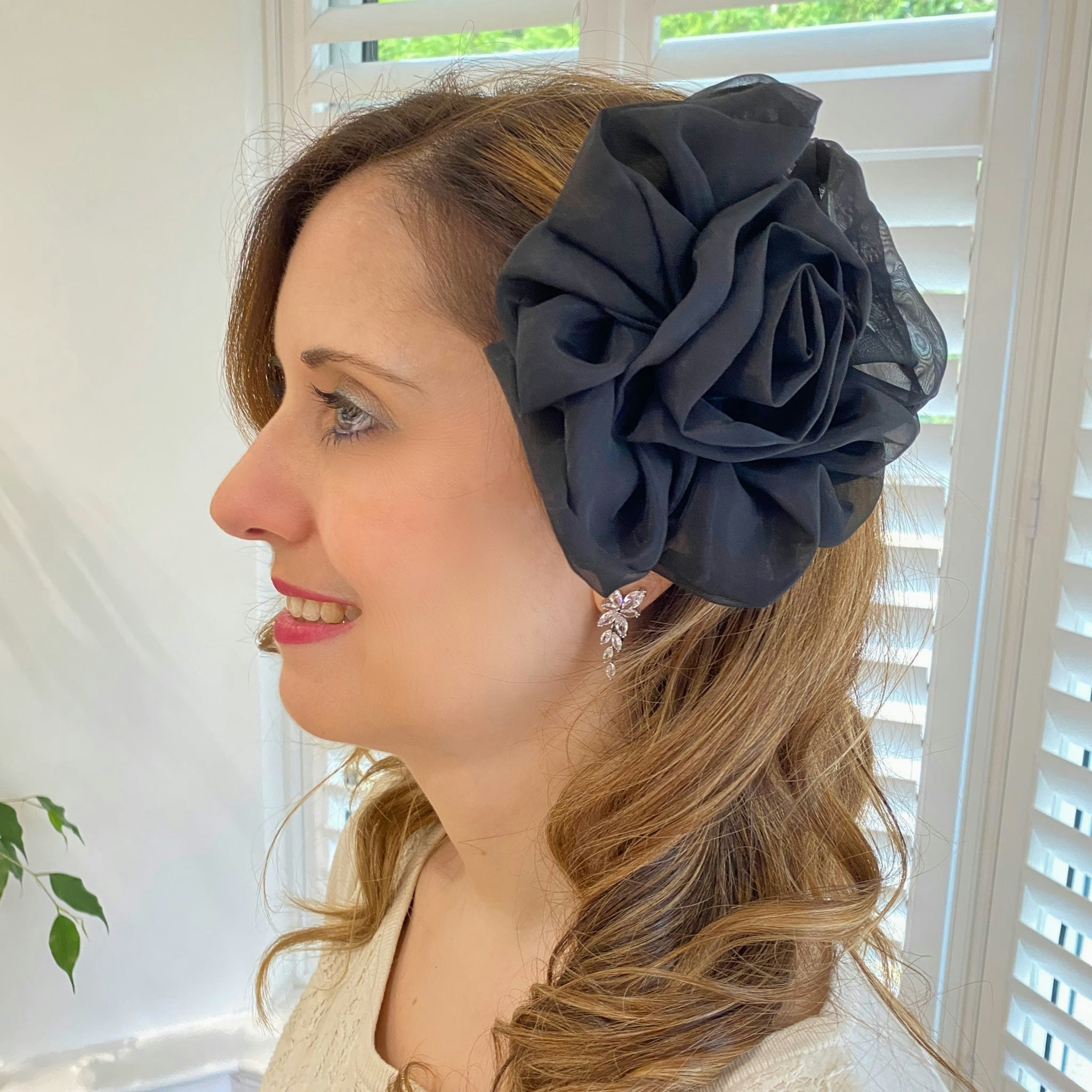 Queenmee Accessories Black Corsage Rose Hair Clip Flower Hair Clip Flower Pin