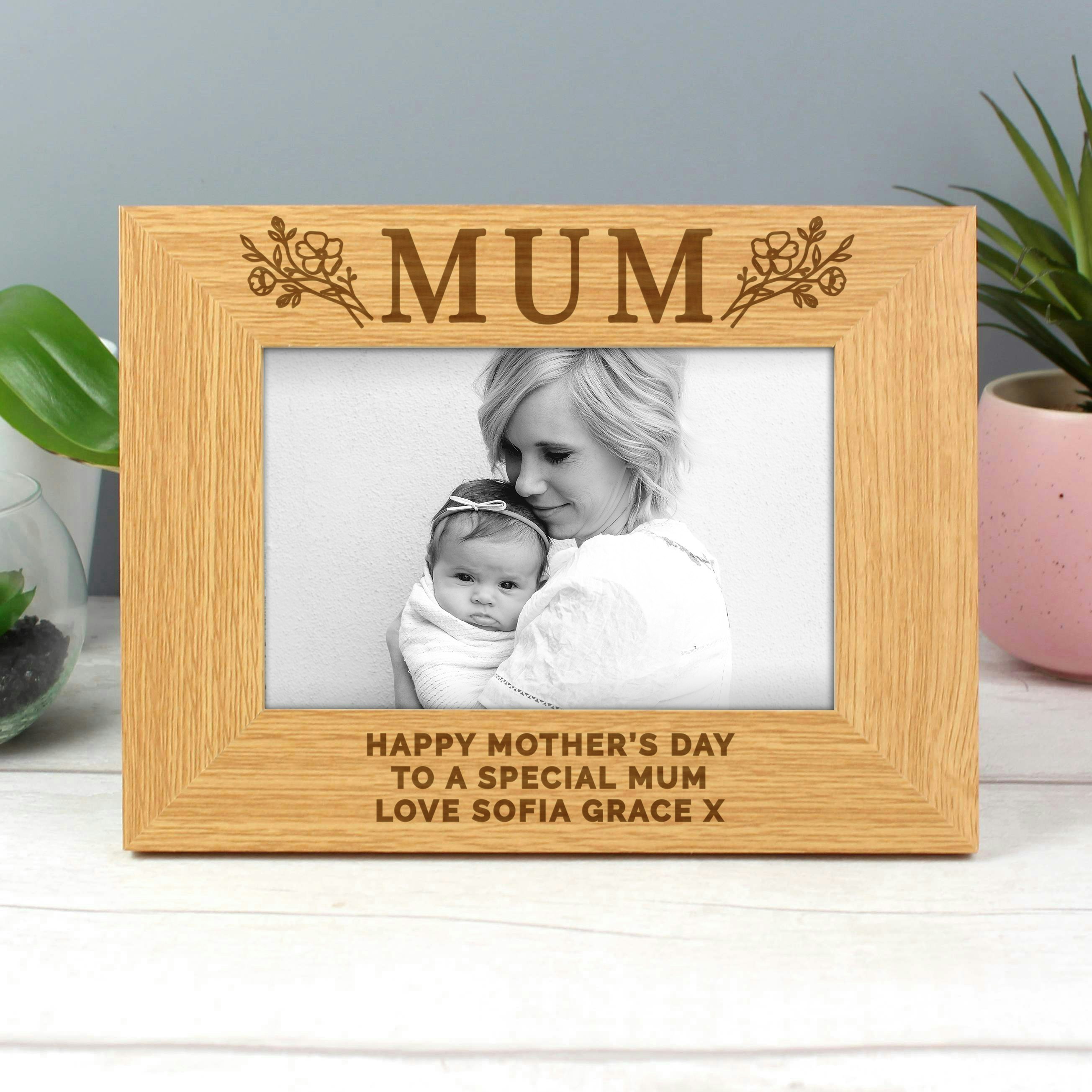Rackhams Personalised Floral Mum 6X4 Oak Finish Photo Frame
