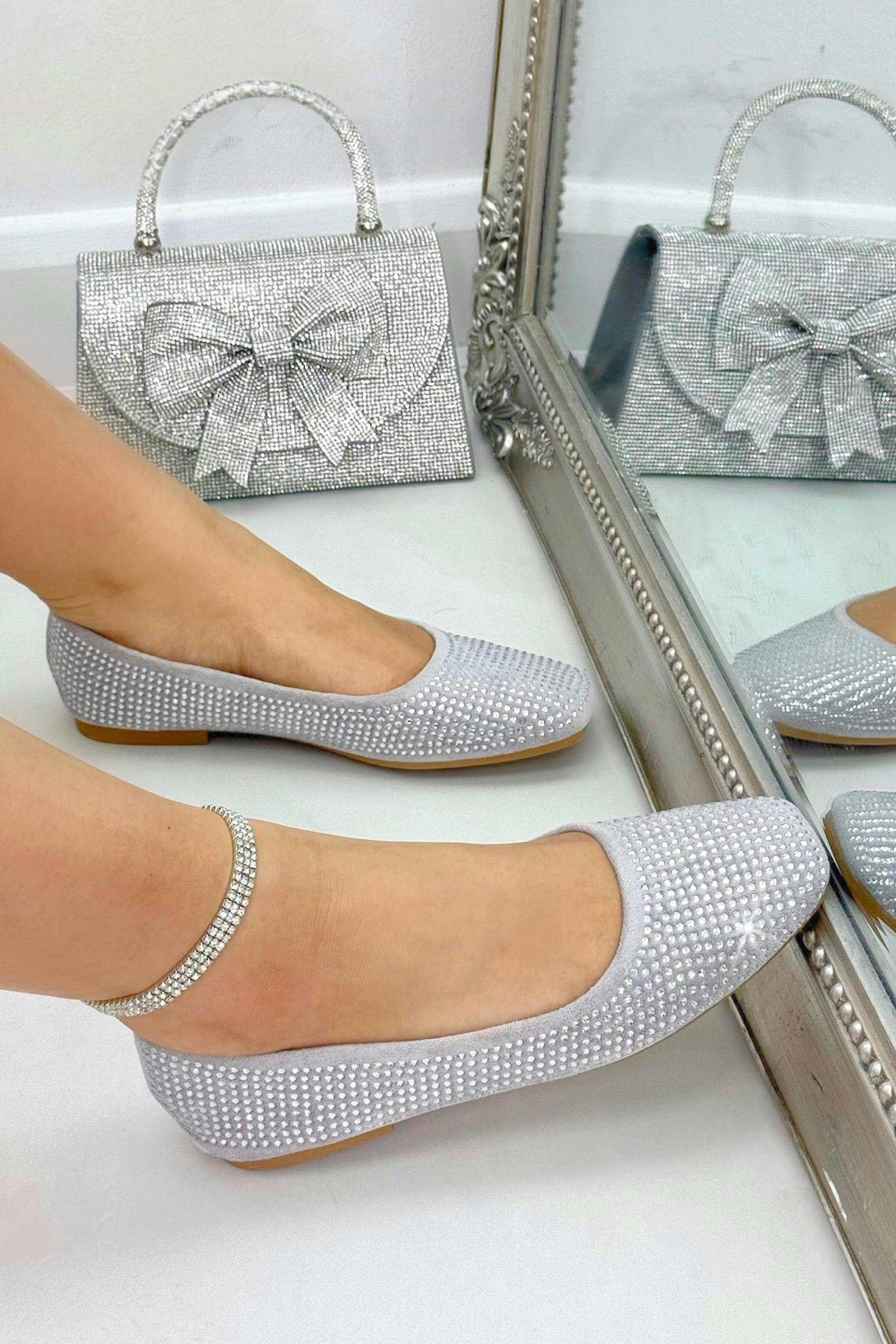Love Lemonade Women's Silver Crystal Embellished Showstopper Ballet Flats - Uk 7