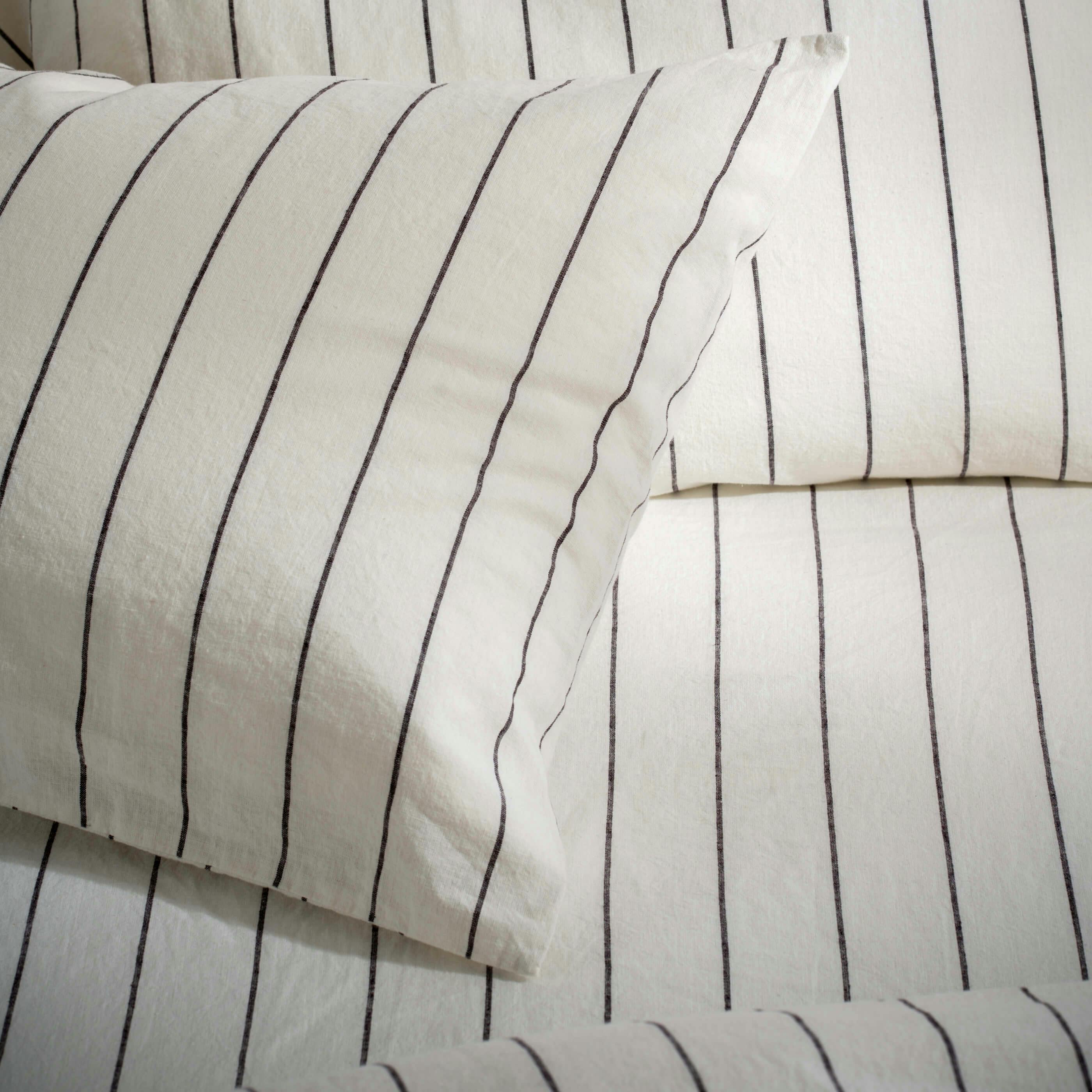 Rackhams White /Blackberry Pinstripe Linen Cotton Blend Pillowcases - Standard - Pair - Housewife