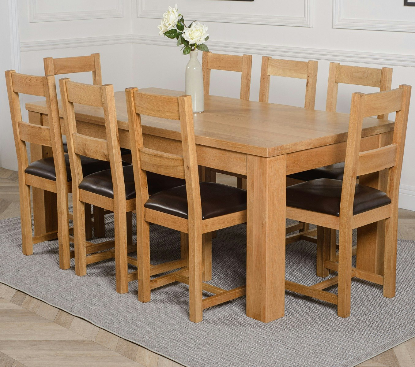 That's Furniture Dakota Large Oak Dining Table With Lincoln Oak Chairs - Natural Oak - 8 Chairs