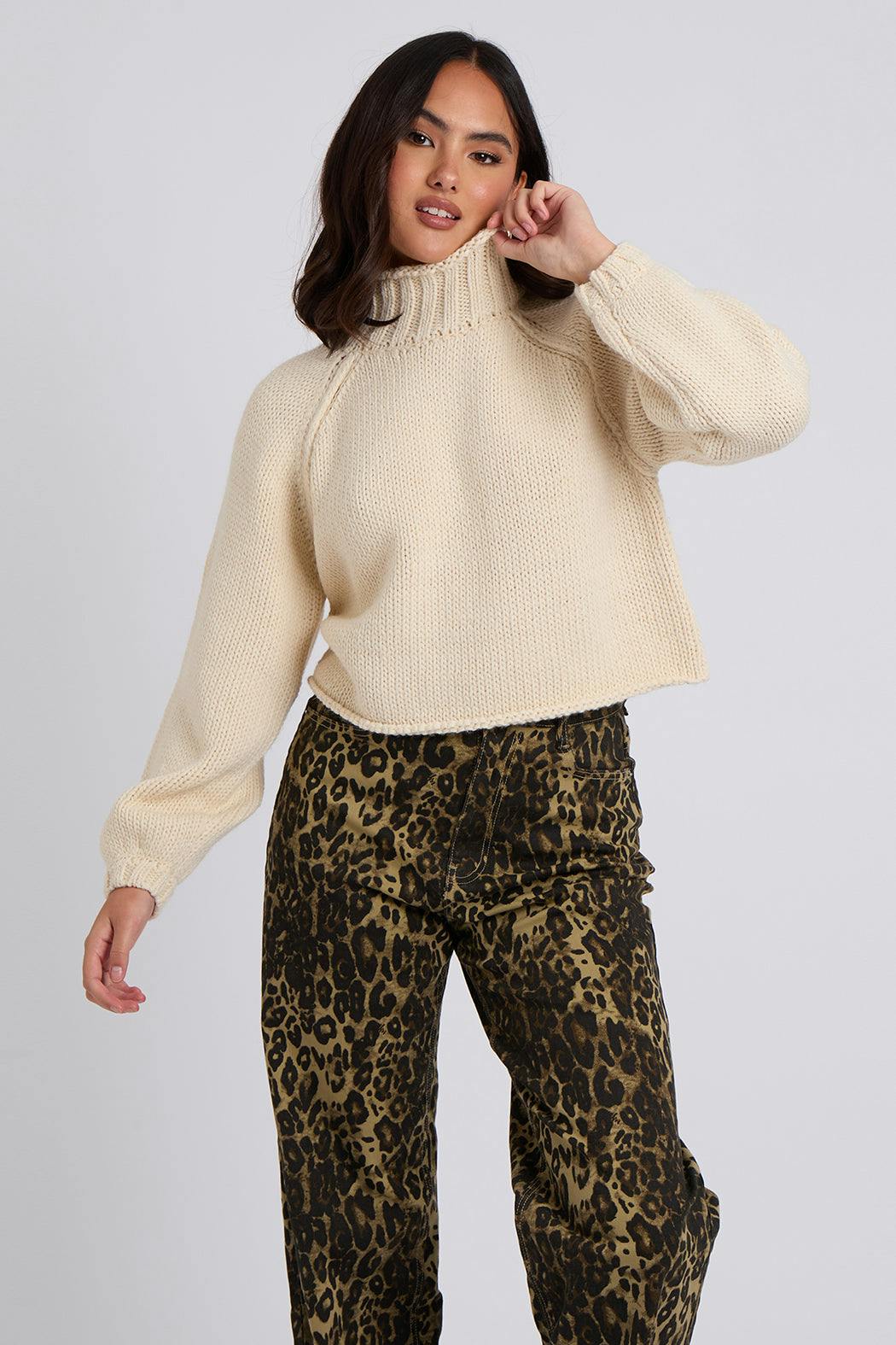 Urban Bliss Cream Exposed Seam Roll Neck Jumper - S