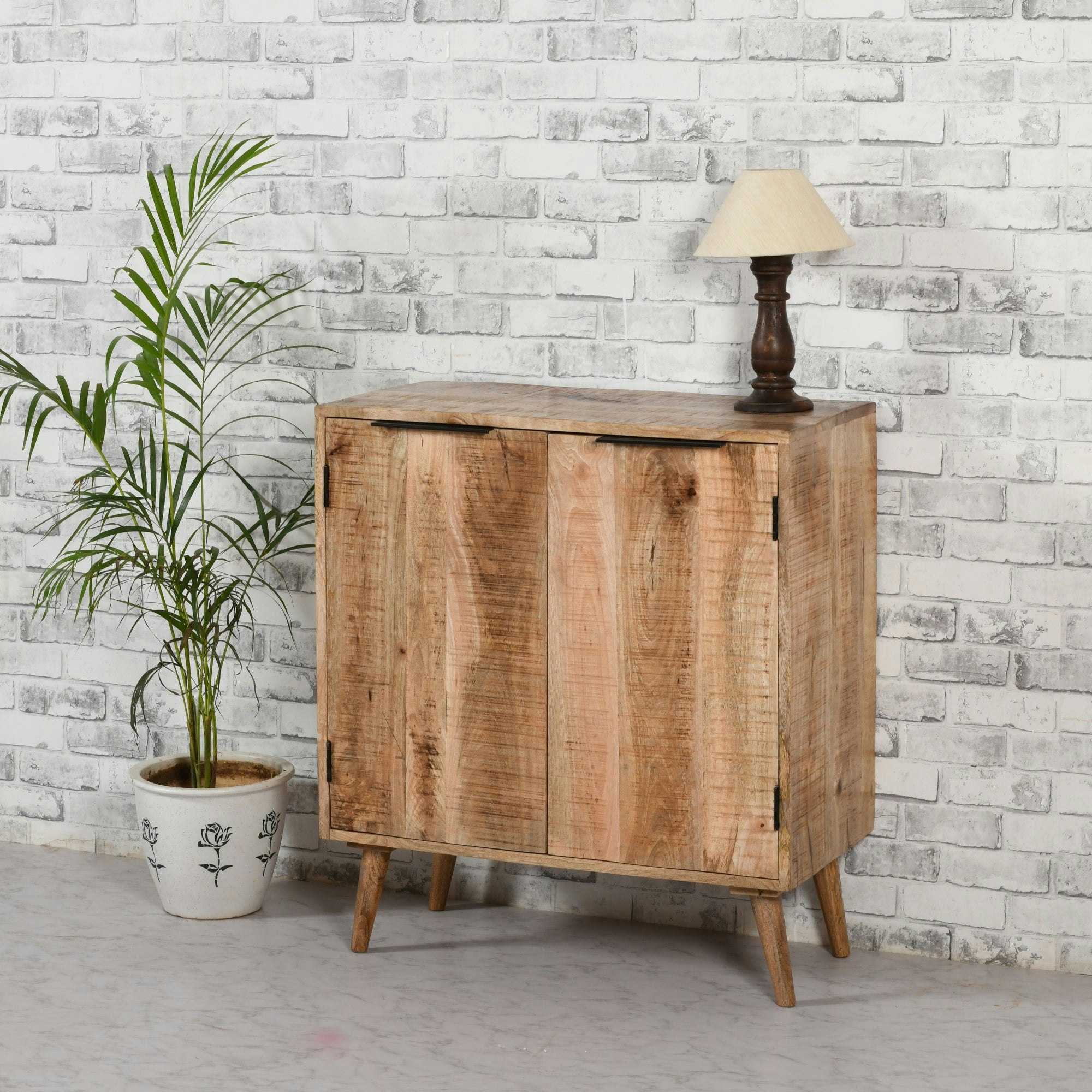Ih Design Valor Mango Wooden Drinks Cabinet/Sideboard - Lacquered - Wood - 1