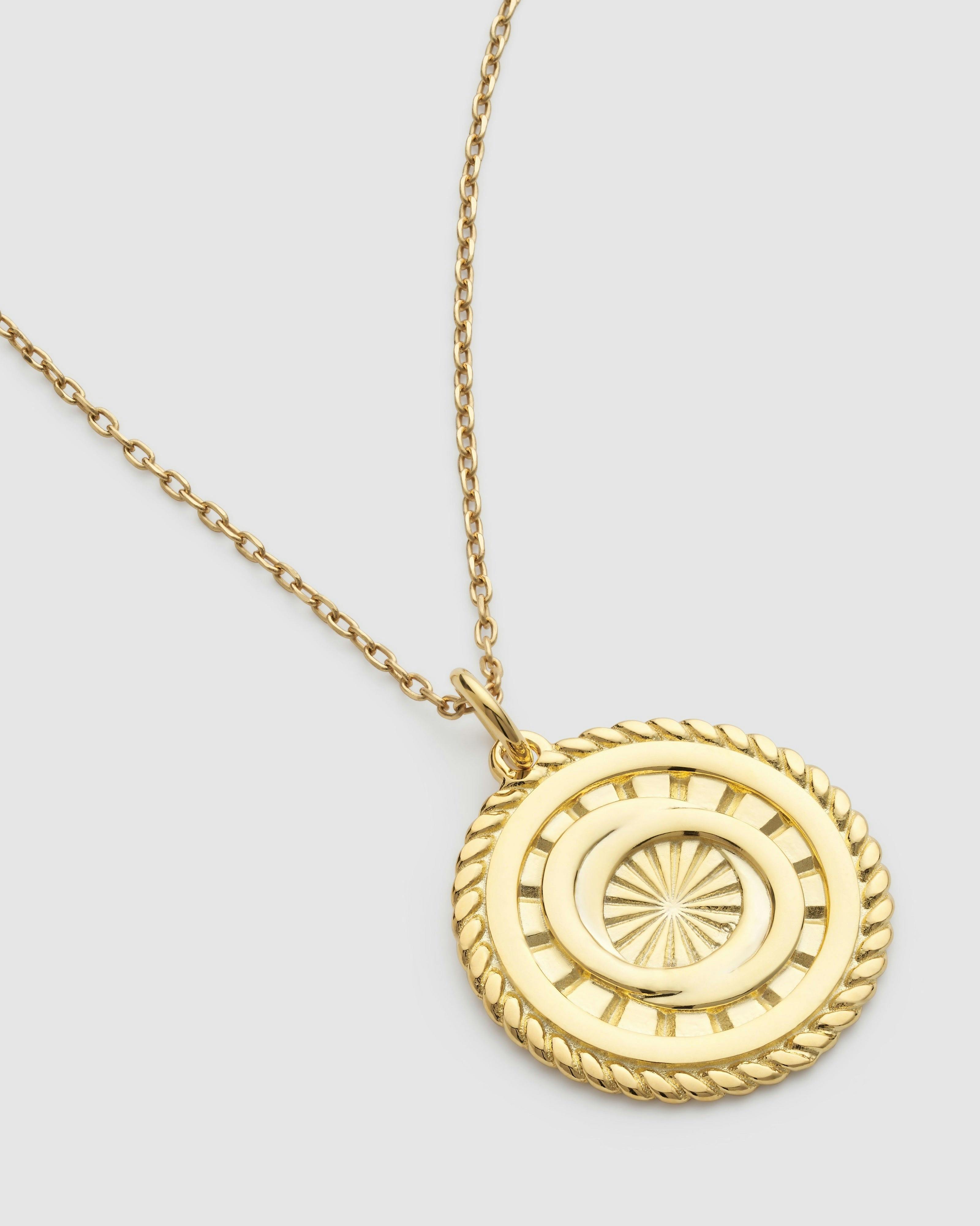 Elk & Bloom Gold Sunburst Interlocking Circles Medallion Necklace - Custom Chain Length - Yes Please